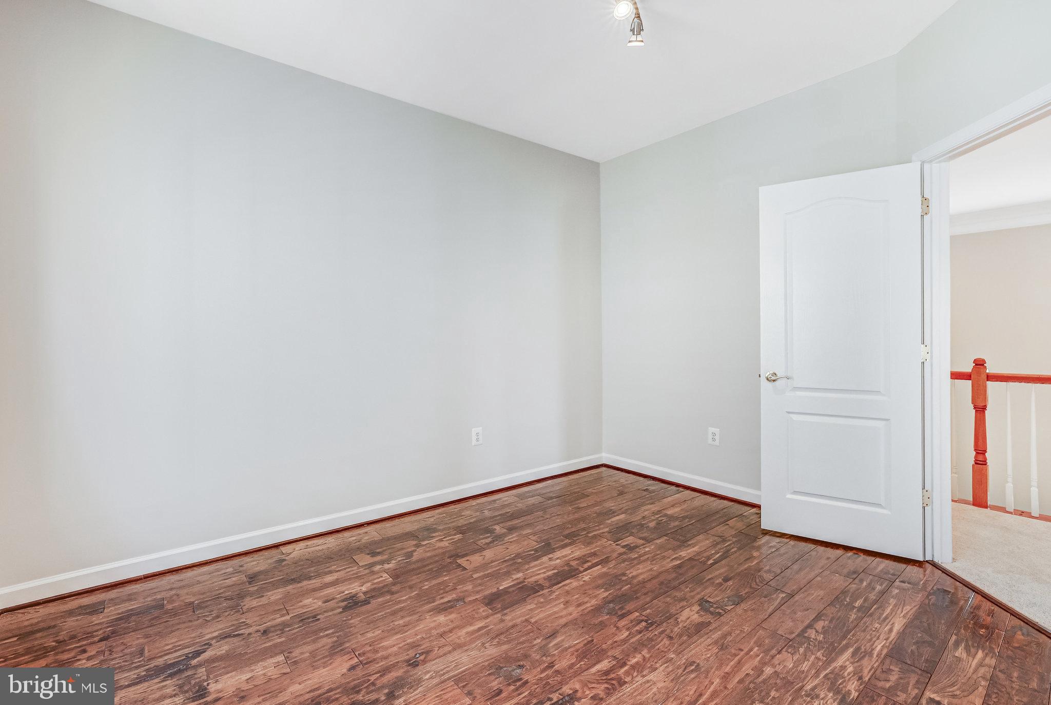 CLOISTERS OF FAIRFAX - Residential