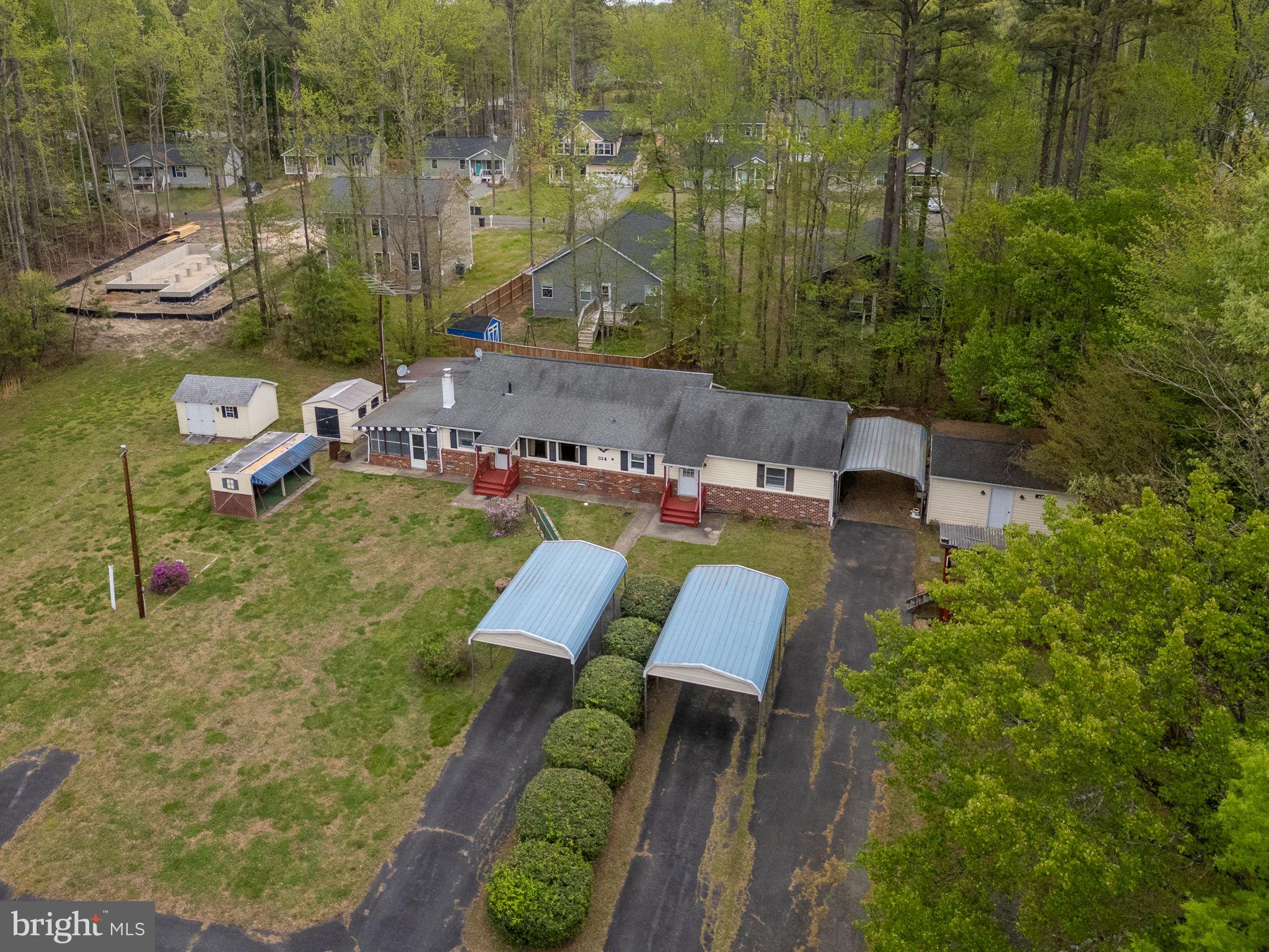 PLACID BAY ESTATES - Residential