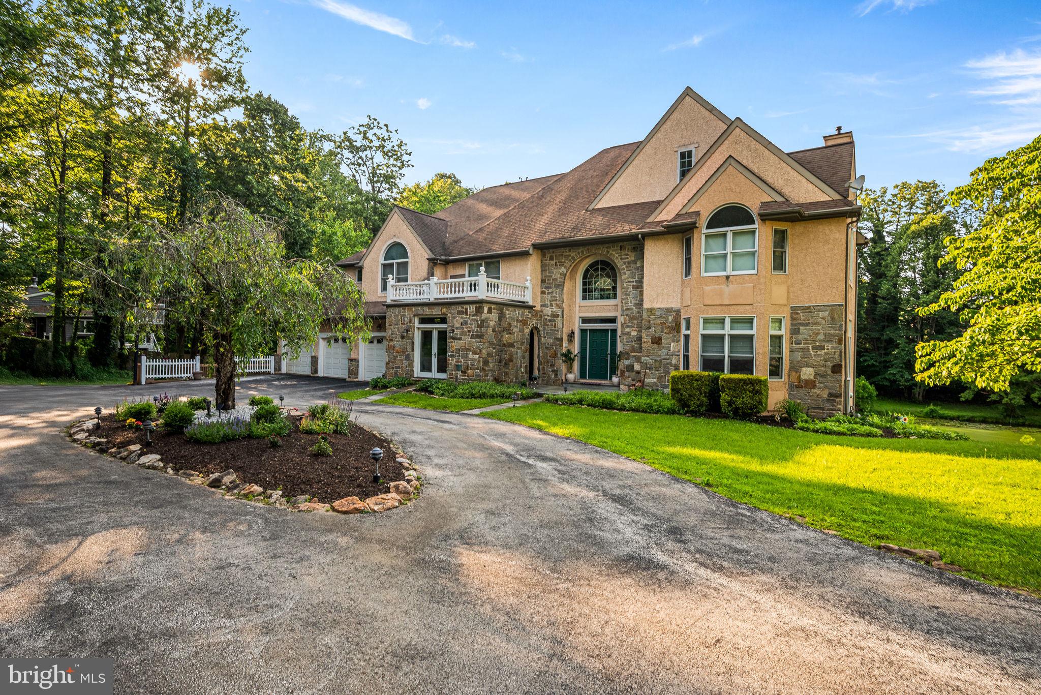 411 MARIE DRIVE