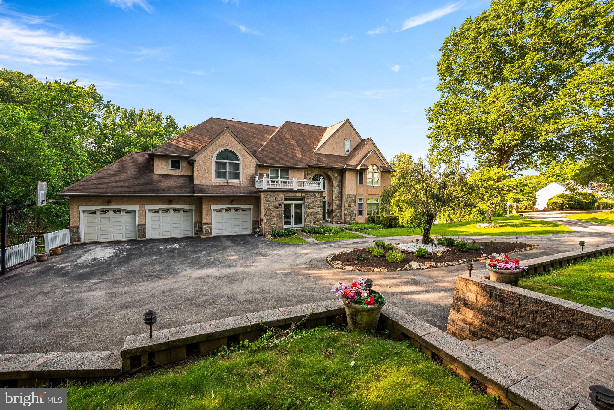 411 MARIE DRIVE