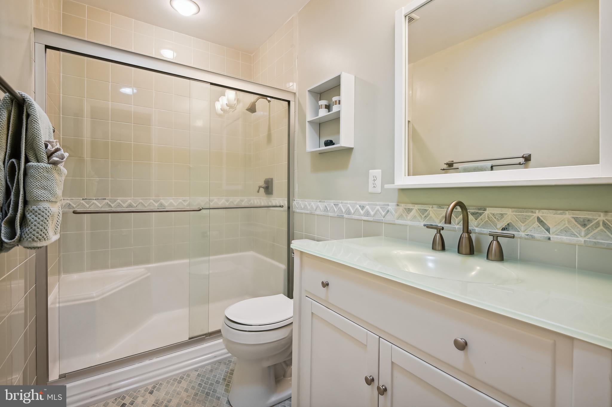 ANCHORAGE - Residential