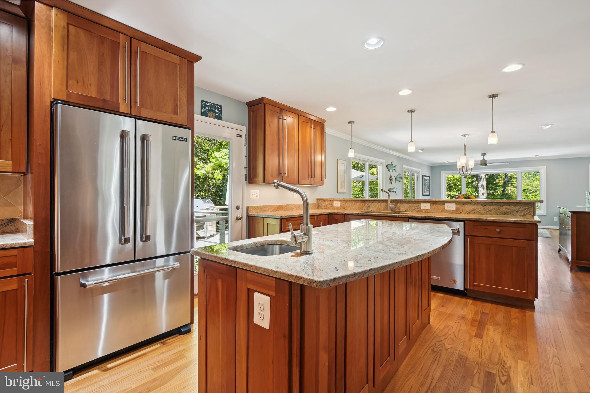 ANCHORAGE - Residential