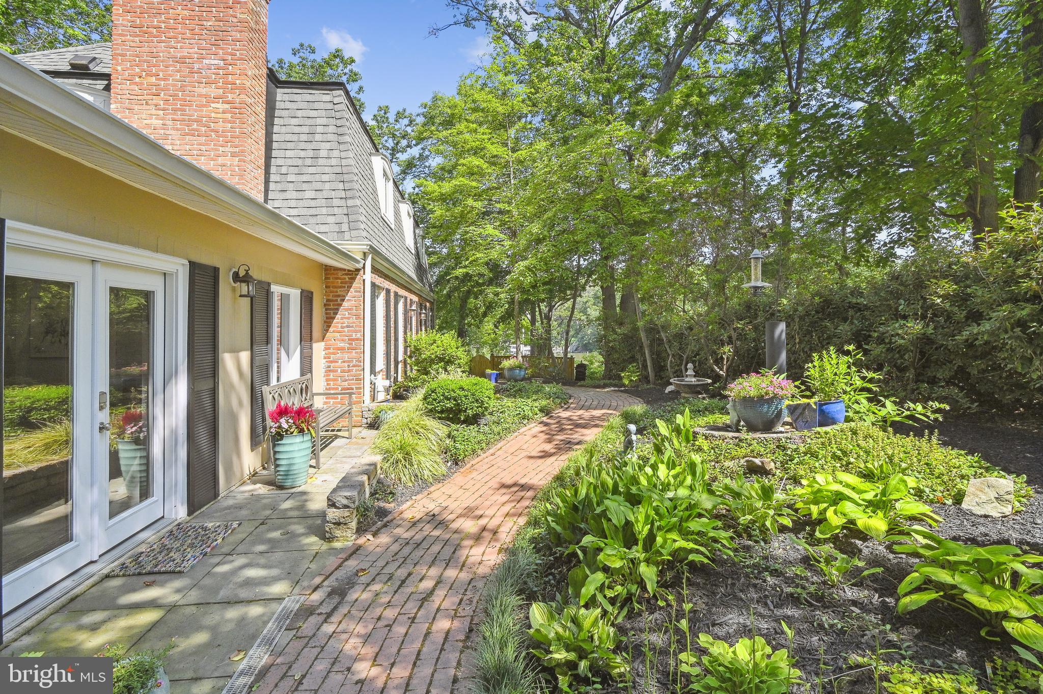 ANCHORAGE - Residential