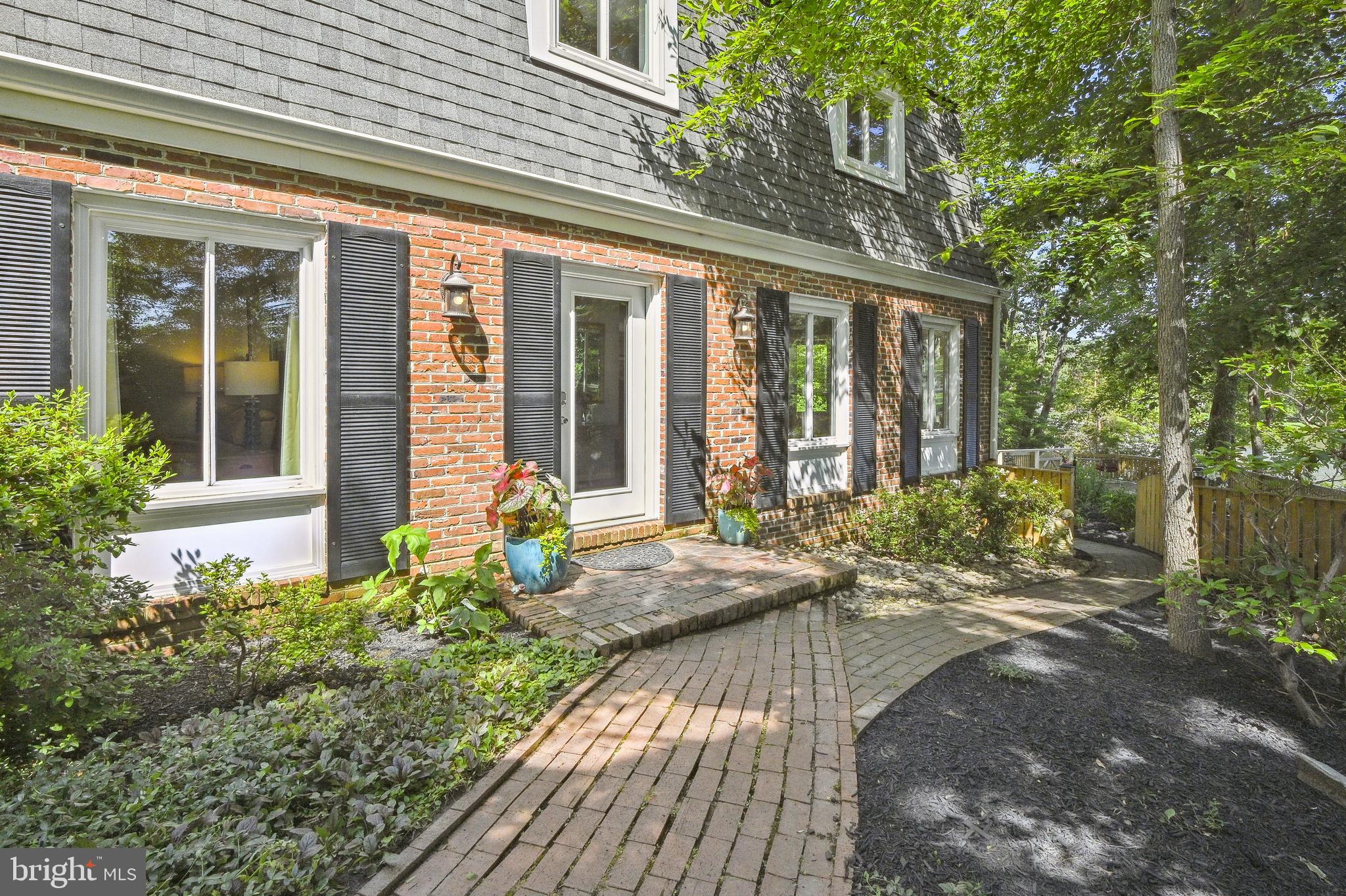 ANCHORAGE - Residential