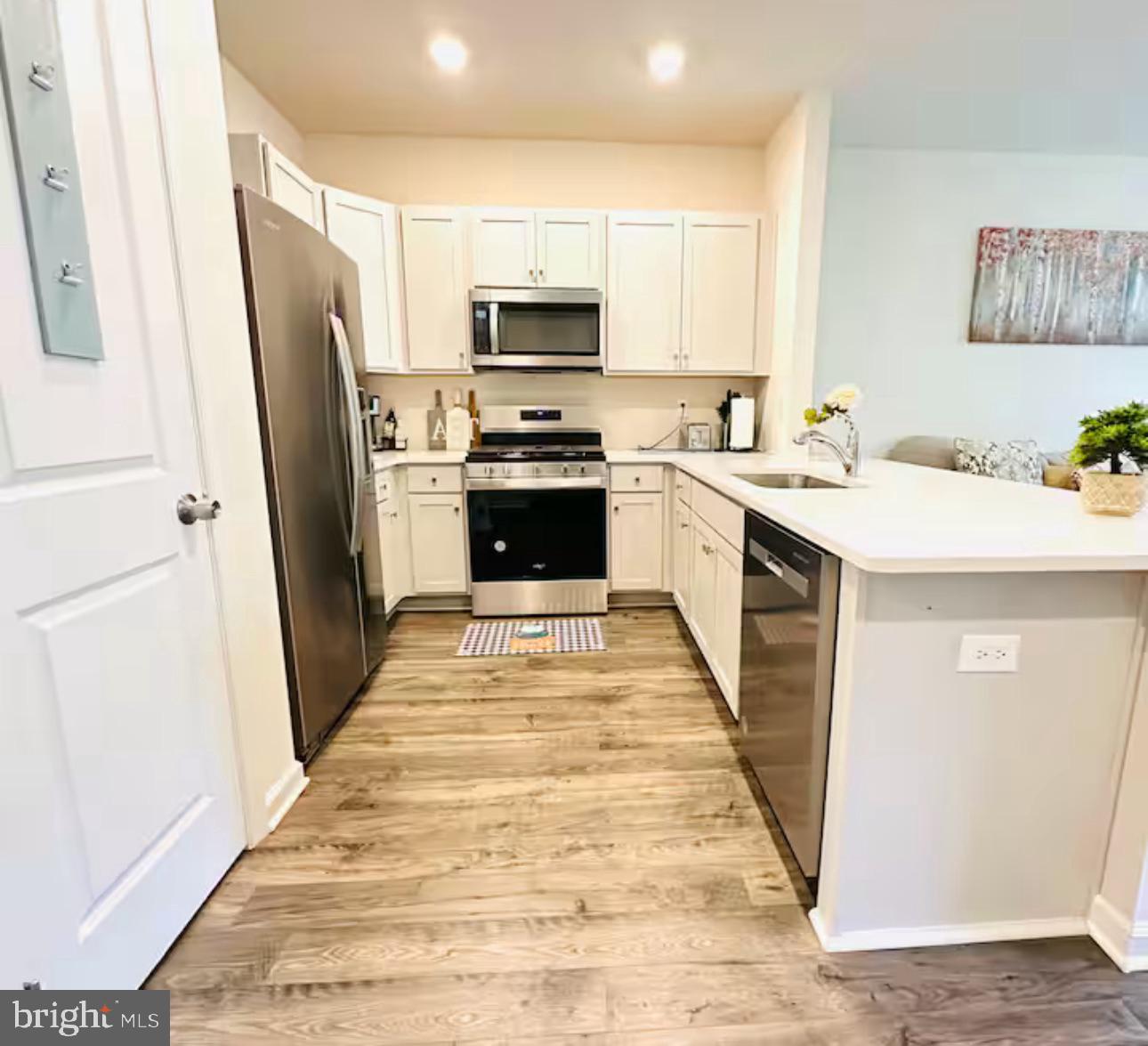 166 SICKLER CT