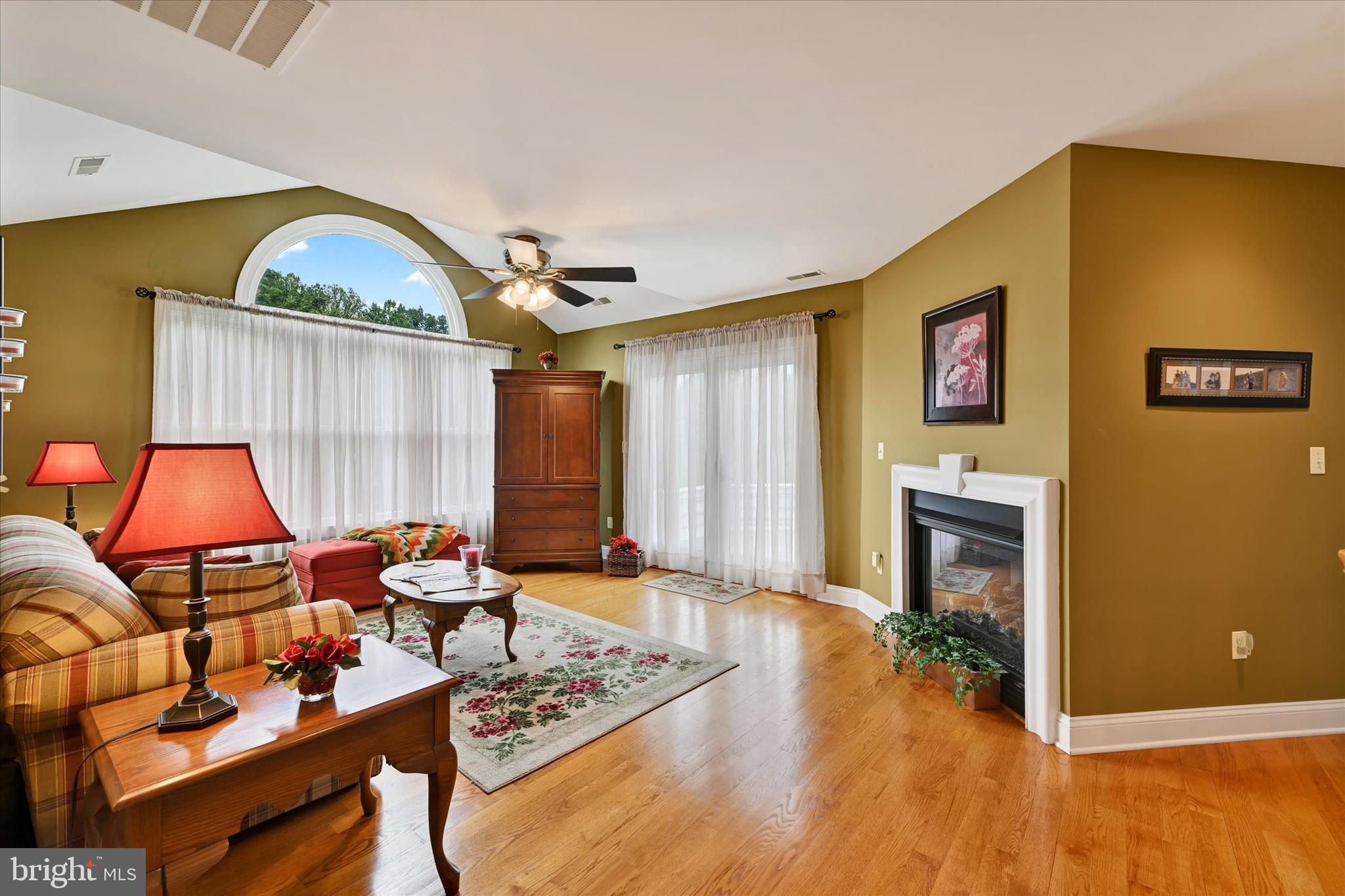 GLEN ARM - Residential