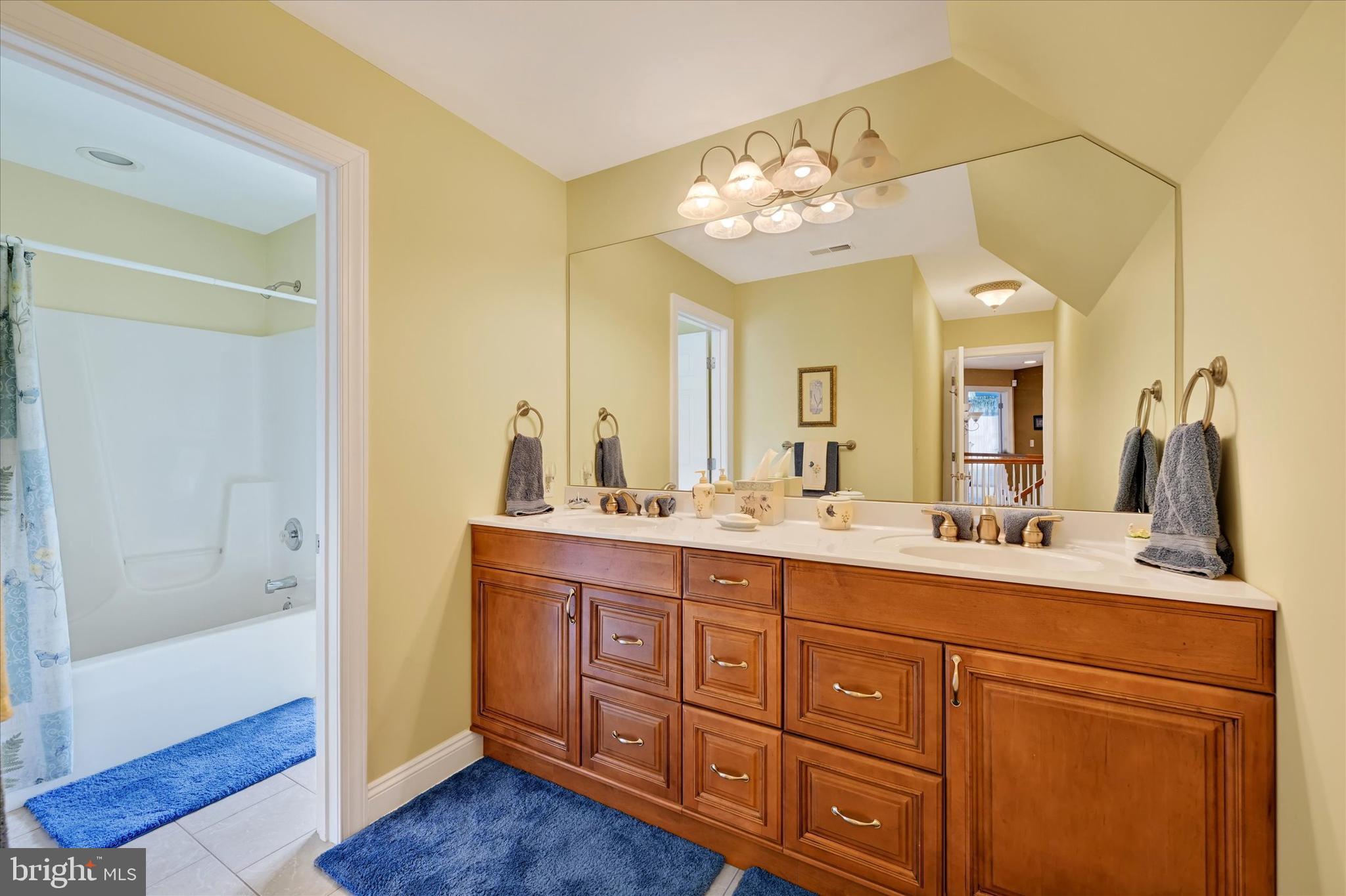 GLEN ARM - Residential