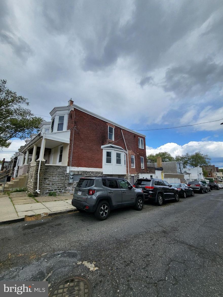 Welcome to 301 W Ruscomb Street, a  2 + 2 Duplex  completely renovated with possibility of a 3rd unit on the lower level providing an excellent opportunity for additional rental income. There is  also  a 6 car garage  with additional  space in the back, ideal for car repairs or storage.
Each unit has a Dinning/living room area, Kitchen,  2 Bedrooms and one Bath.
You must check this property, totally revovated with new kichens, new Bathrooms, New floors, New  Heaters  and Central Air conditioner, new Roof, painted and clean ready for you or your new tenants to move in
This one is ready to go.
Easy to show, schedule your appoitment today.
.