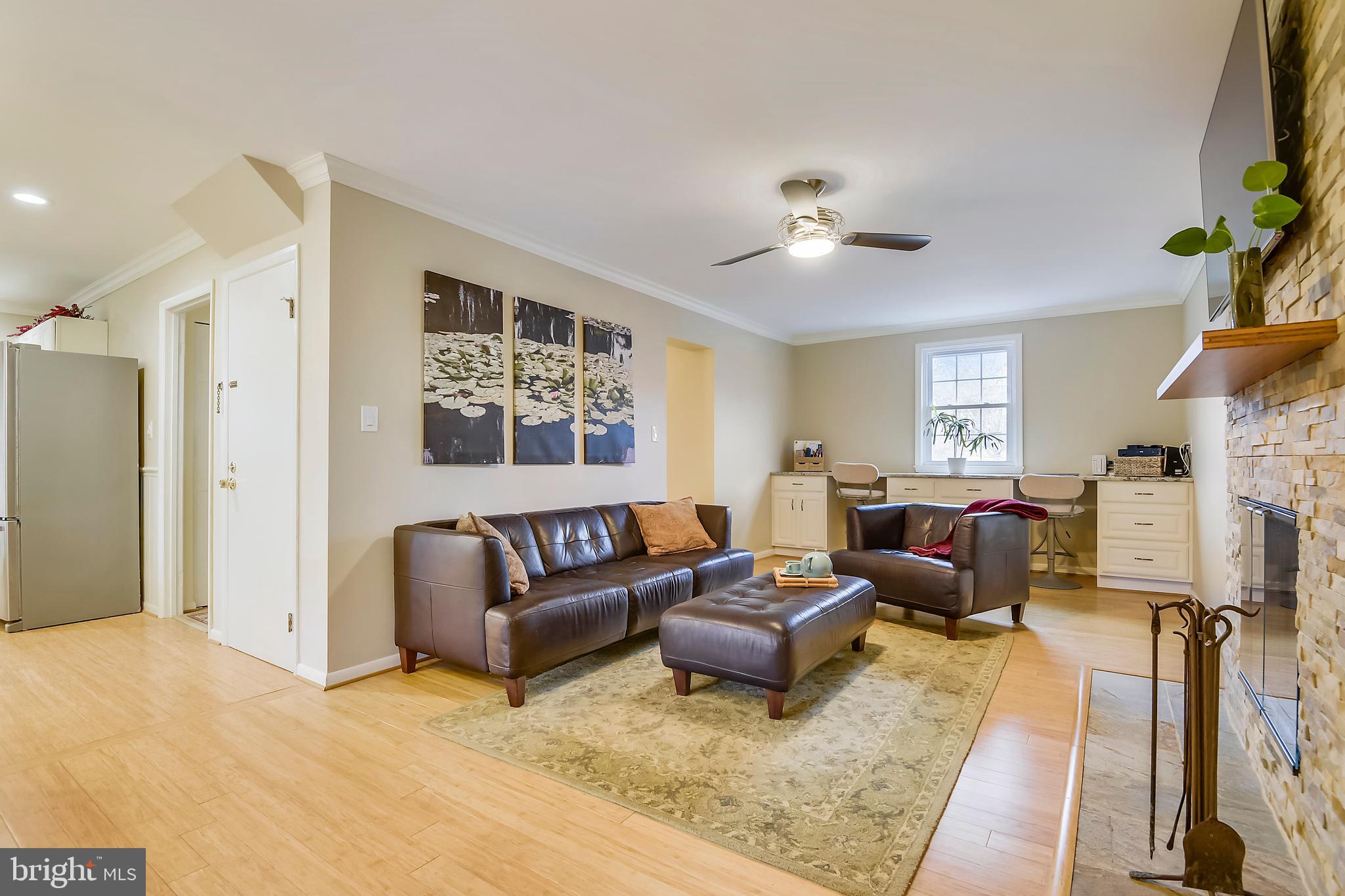 CAMELOT - Residential