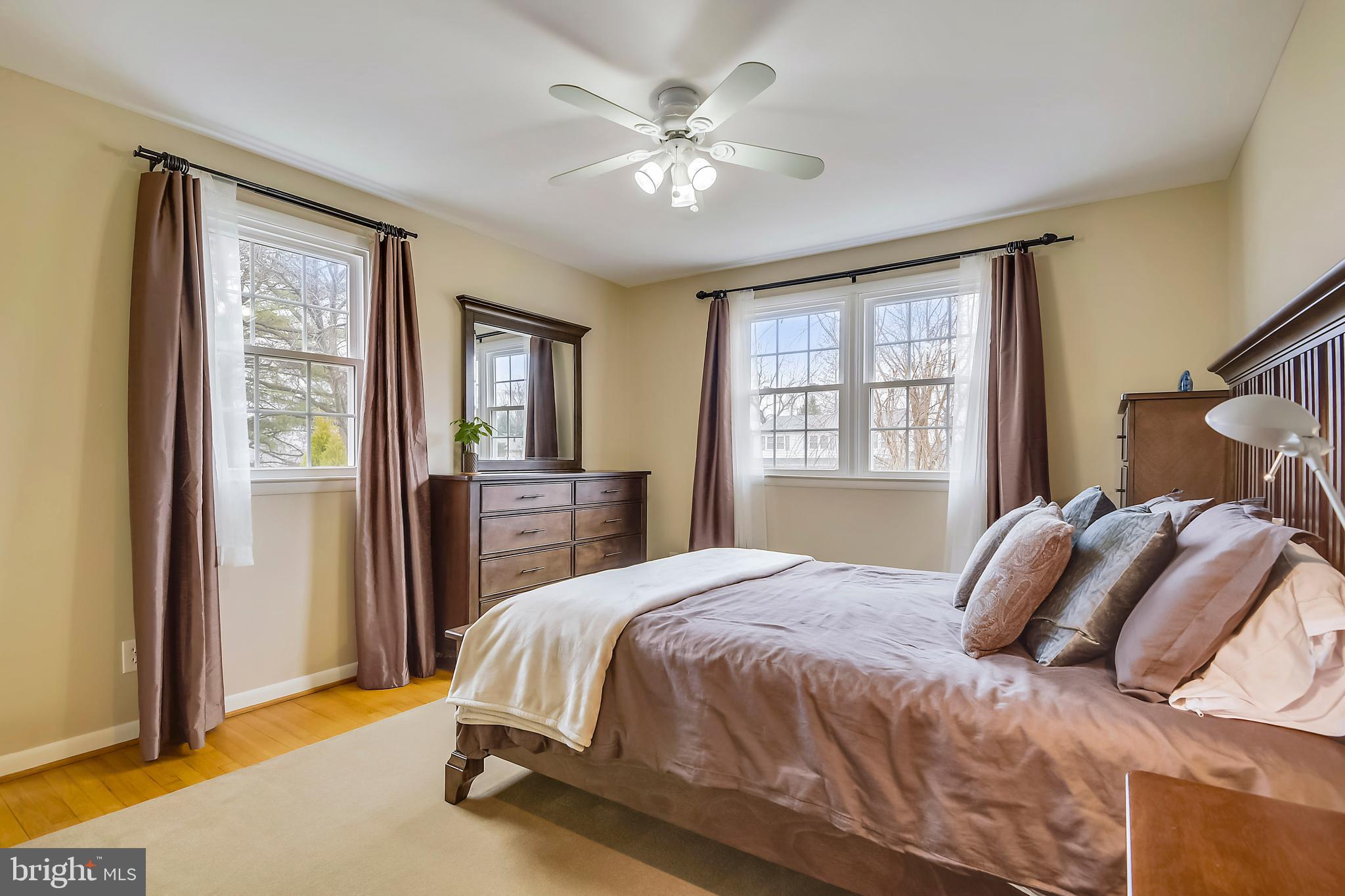 CAMELOT - Residential