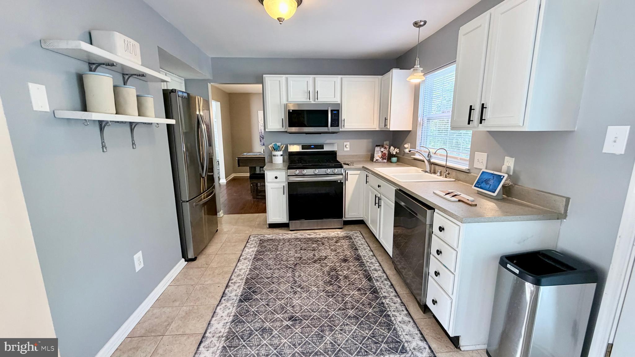 WOODLAND VILLAGE - Residential