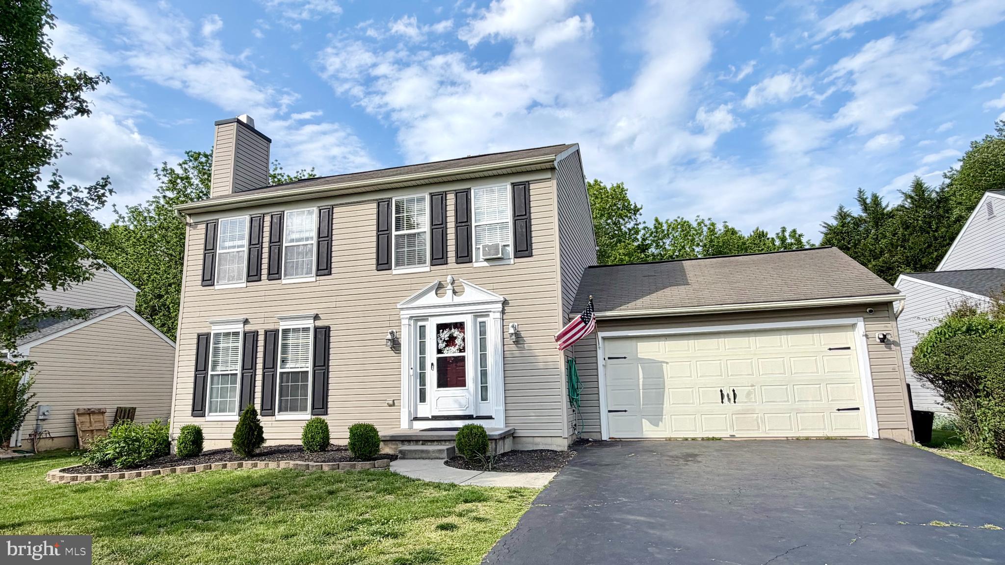 WOODLAND VILLAGE - Residential