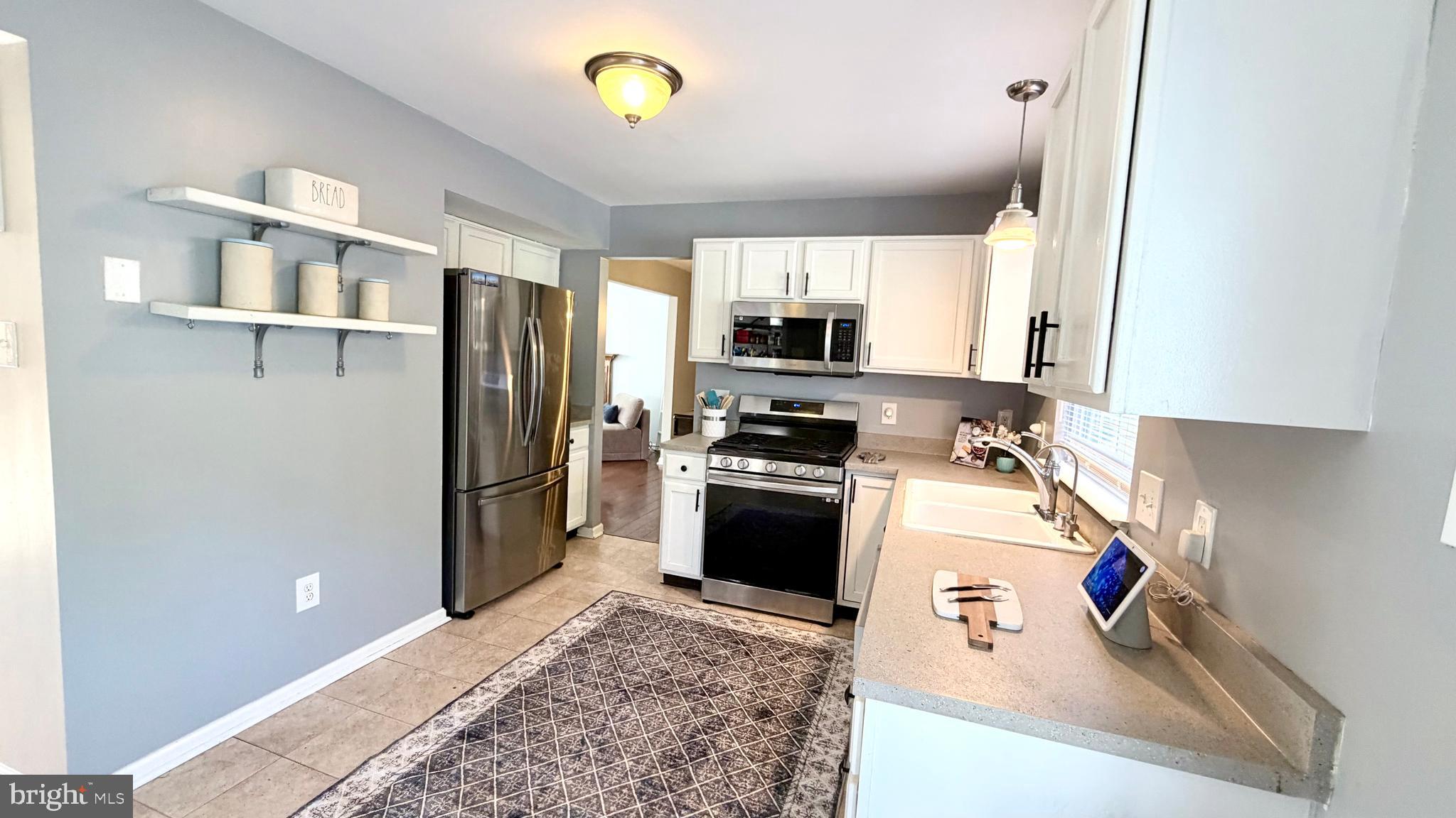 WOODLAND VILLAGE - Residential