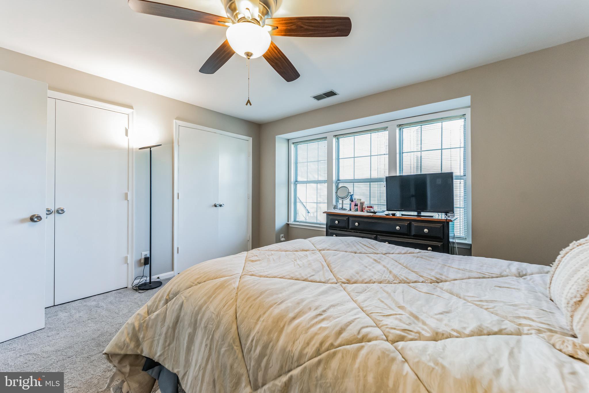 BRIDGEPORT CONDO PHASE 3 - Residential