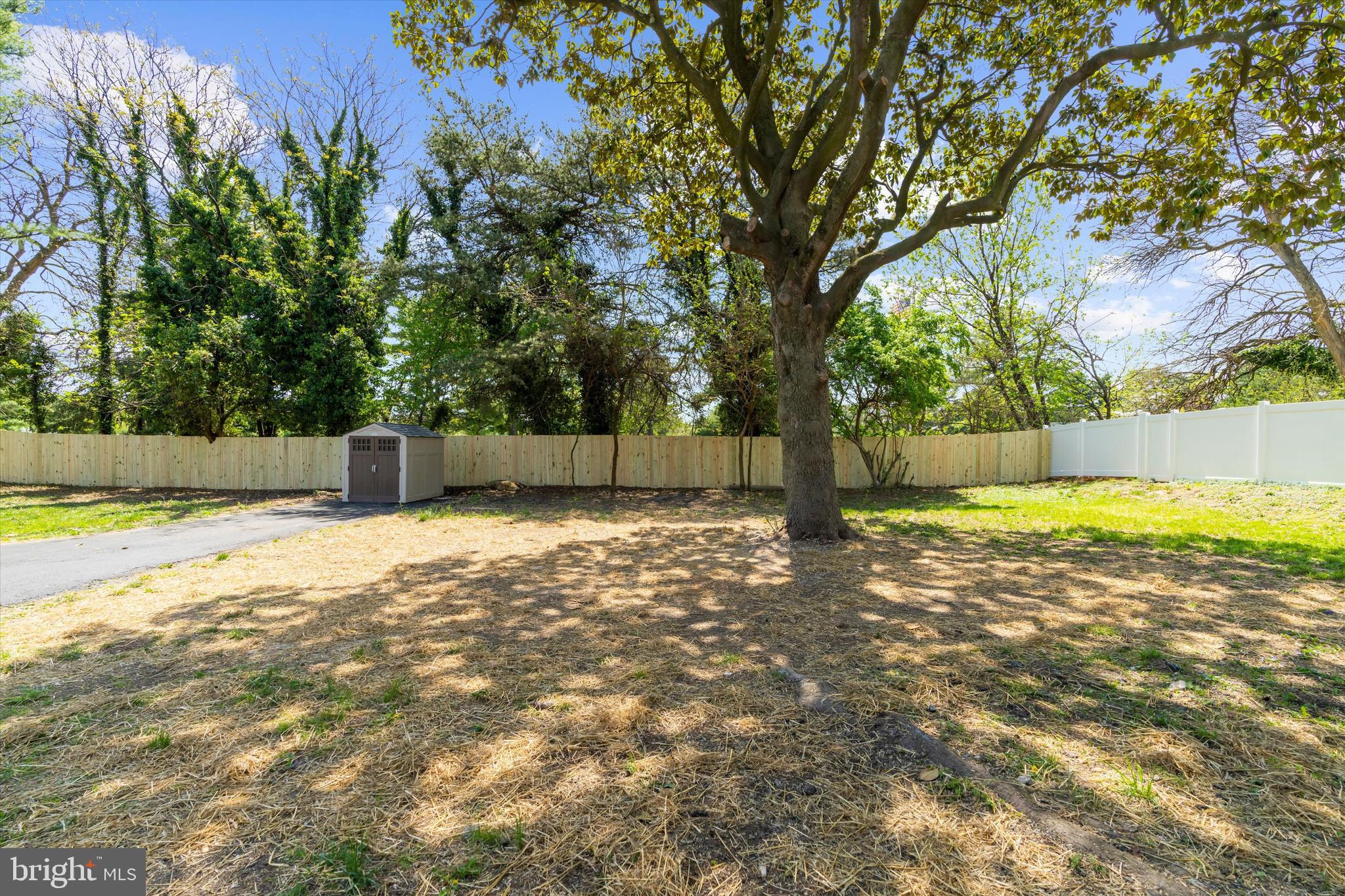 ROLAND TERRACE - Residential