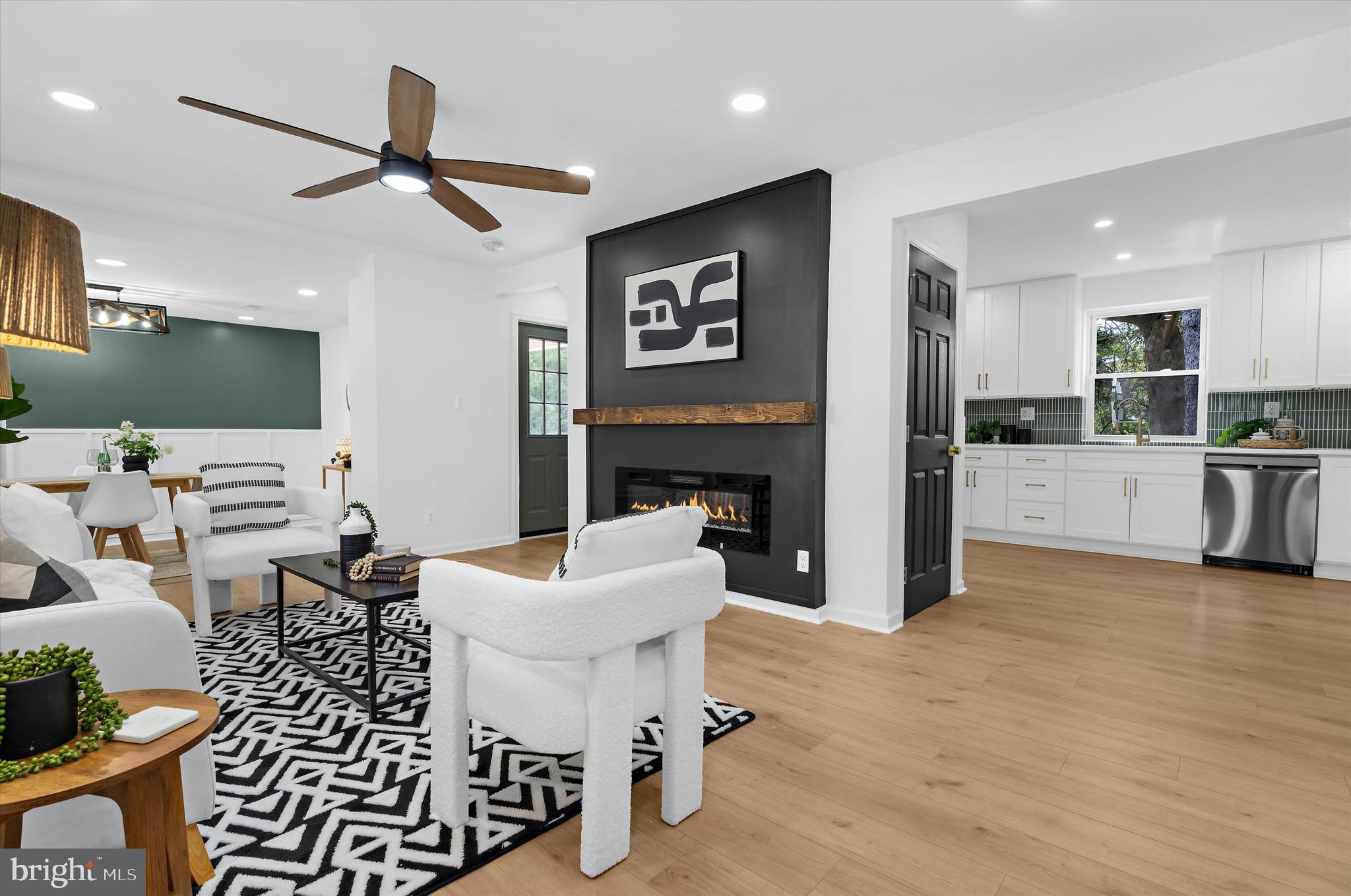 ROLAND TERRACE - Residential