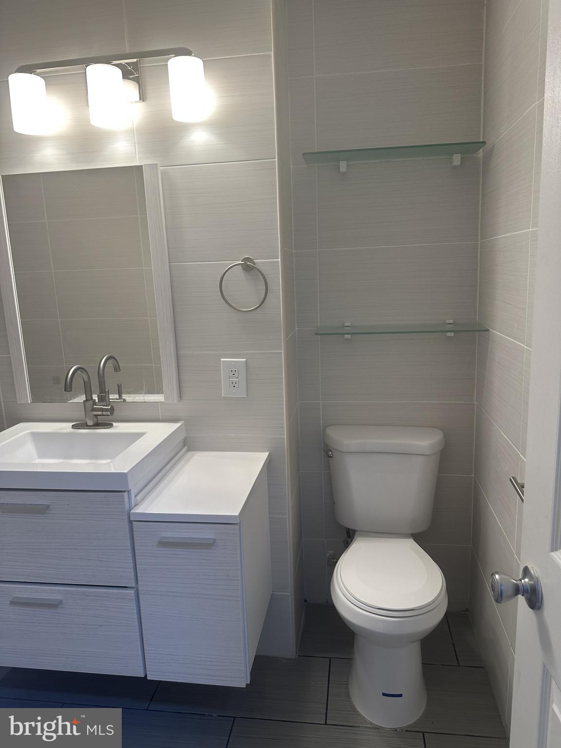 HAMLET WOODS II - Residential