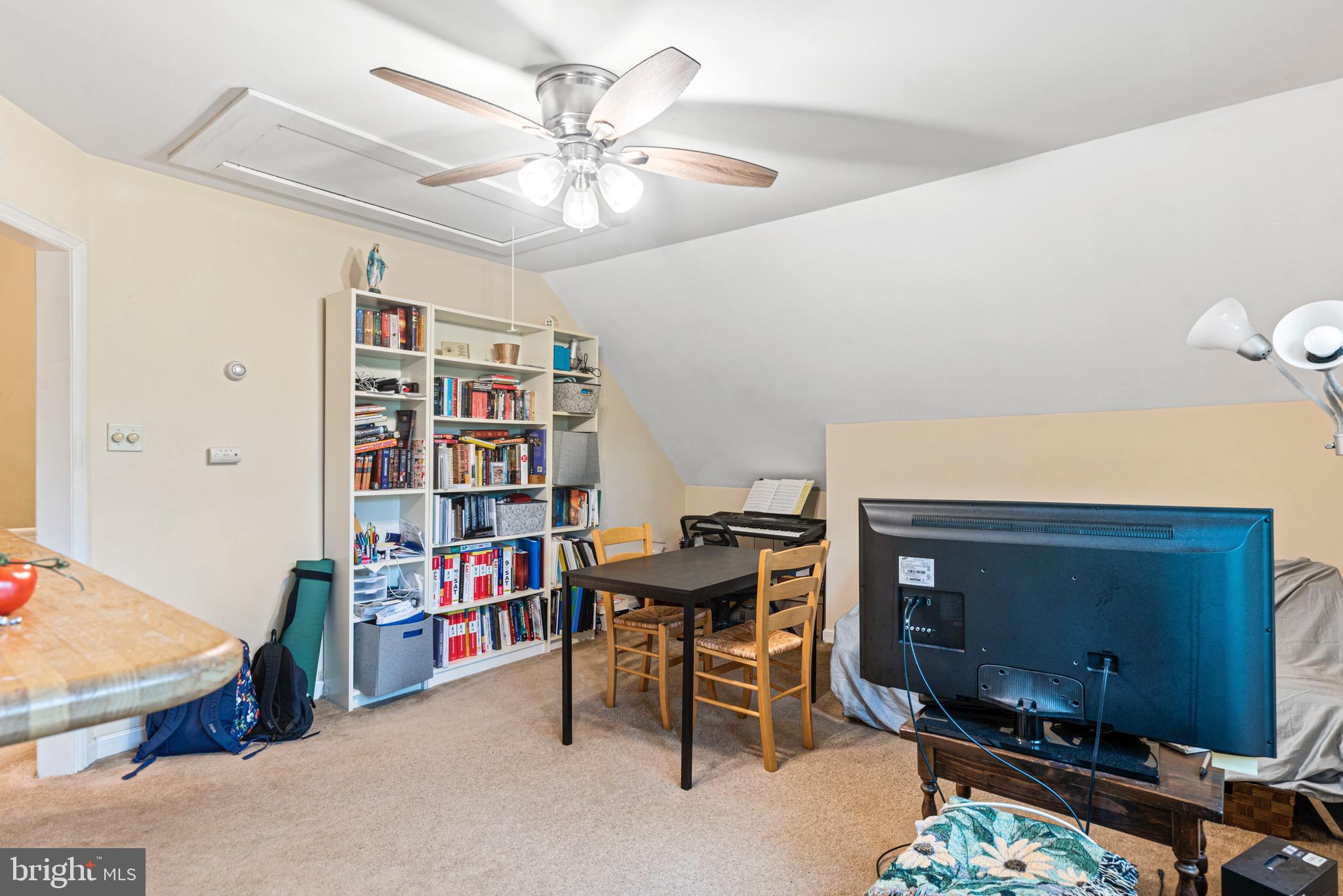 120 WALNUT AVENUE 3