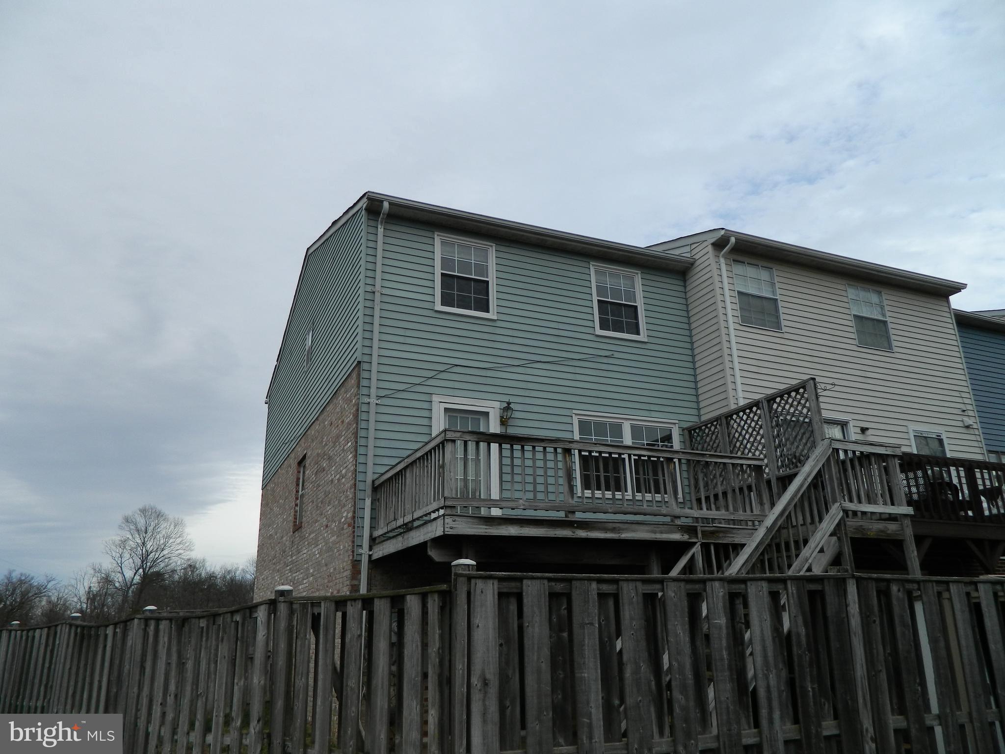 POINT OF WOODS - Residential Lease