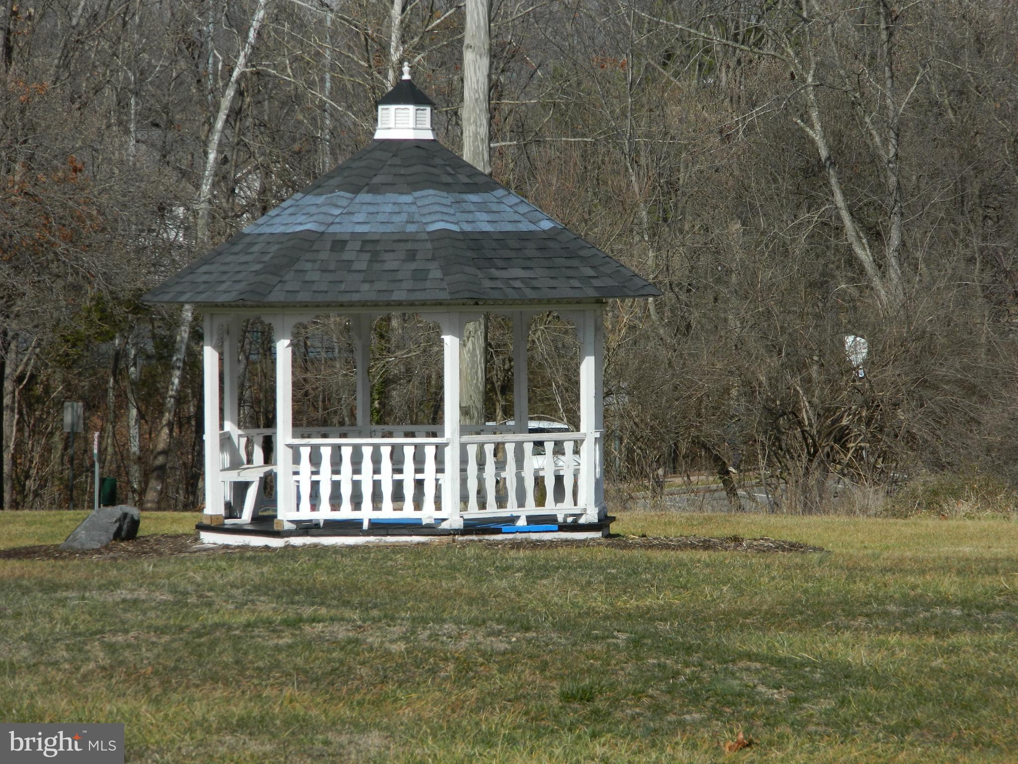 POINT OF WOODS - Residential Lease