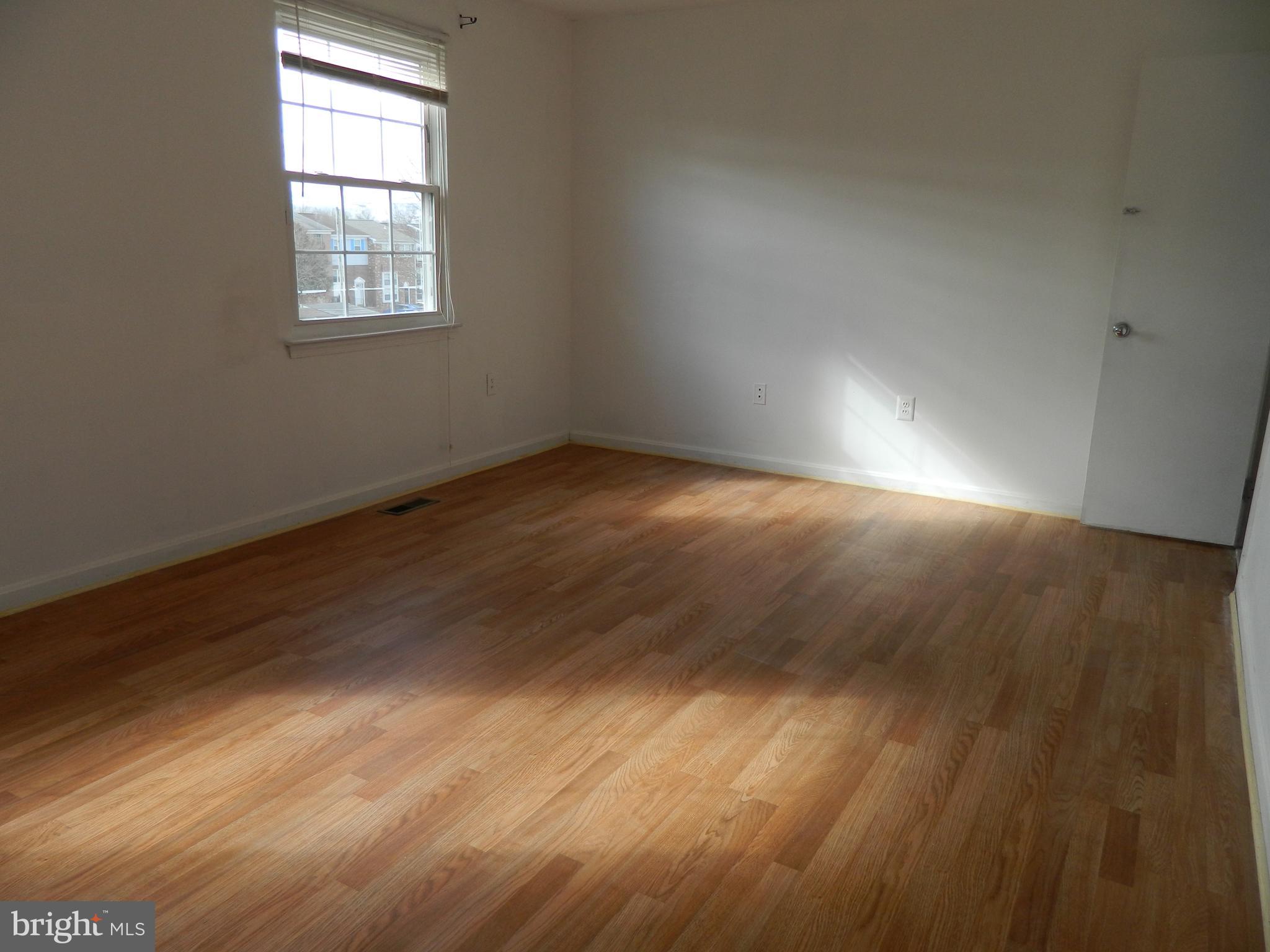 POINT OF WOODS - Residential Lease