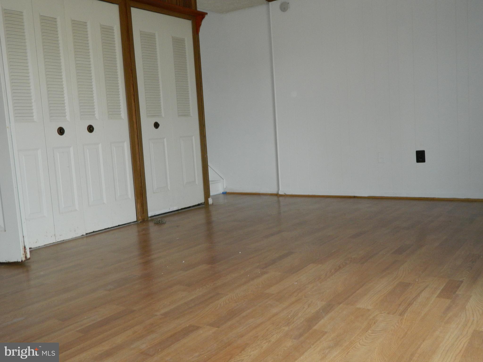 POINT OF WOODS - Residential Lease