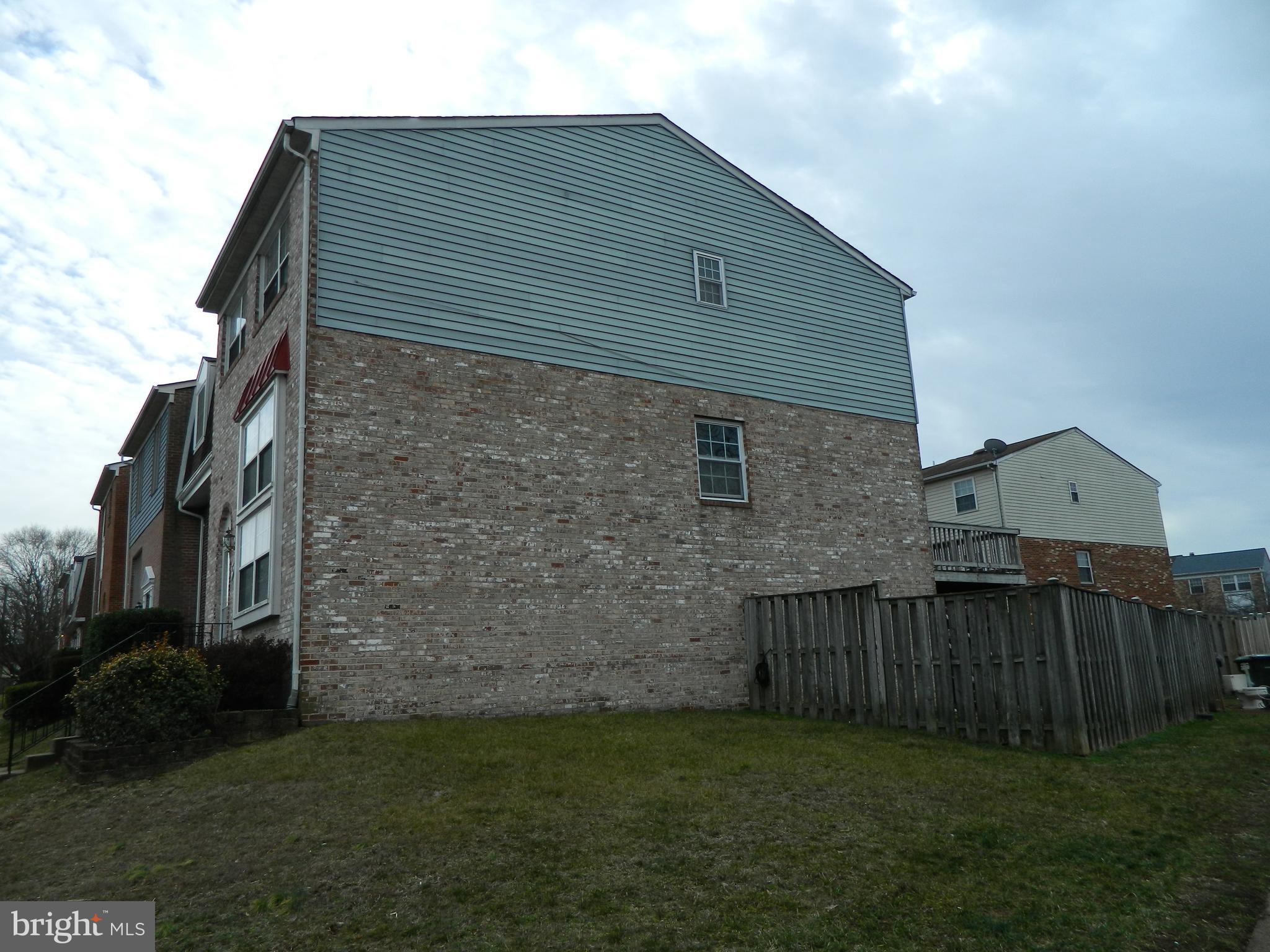 POINT OF WOODS - Residential Lease