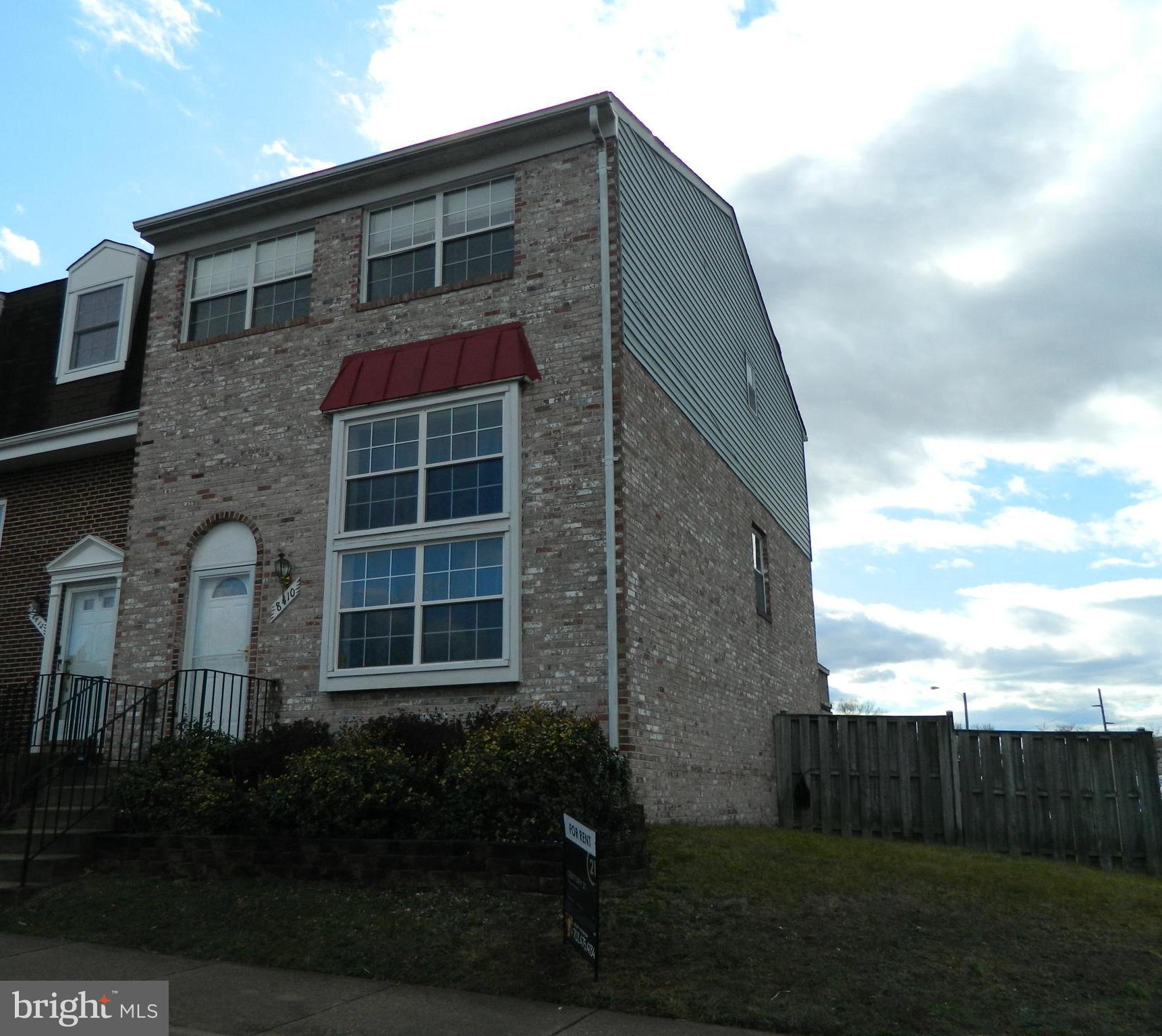 POINT OF WOODS - Residential Lease