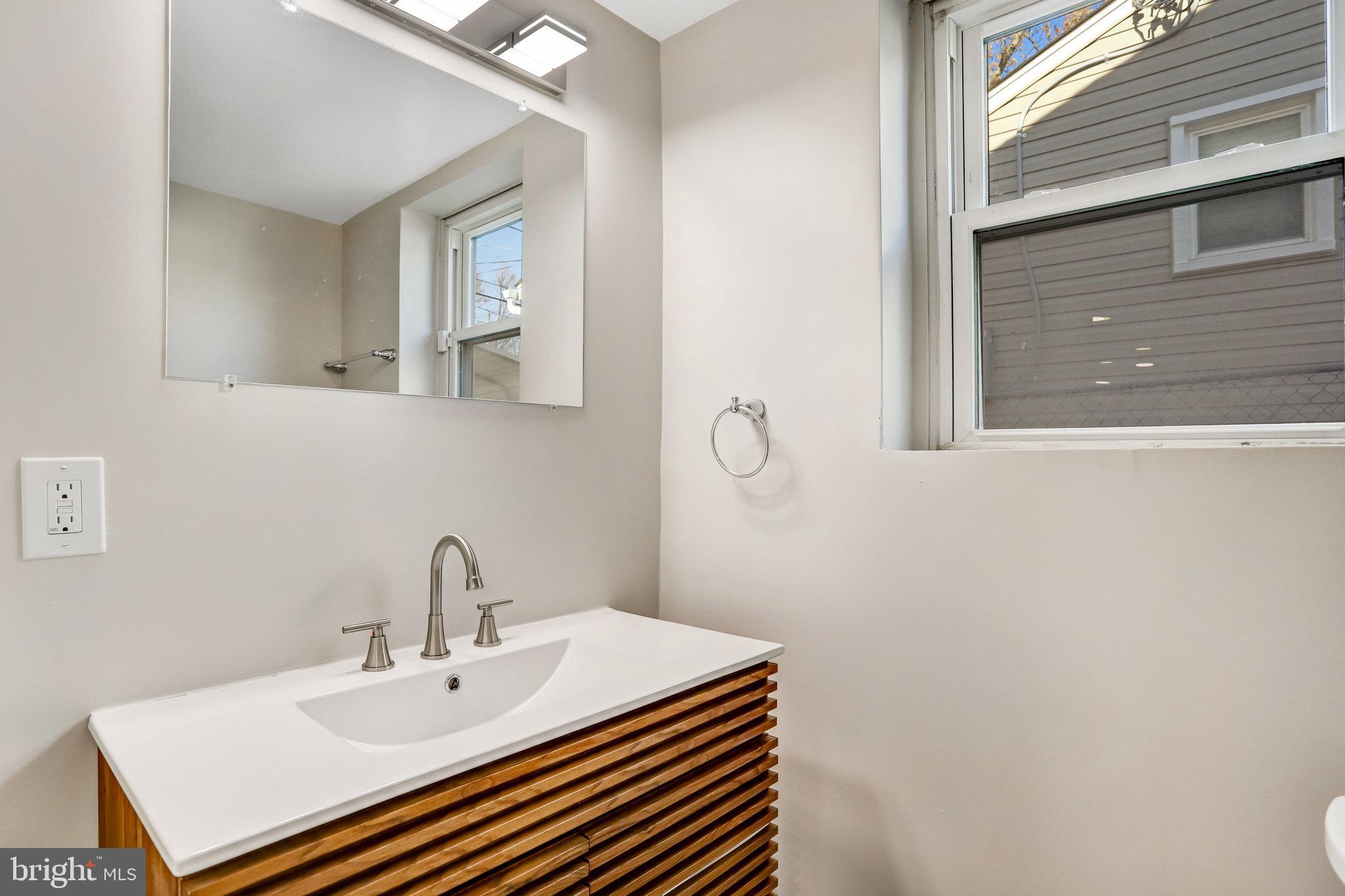 COLUMBIA PARK - Residential