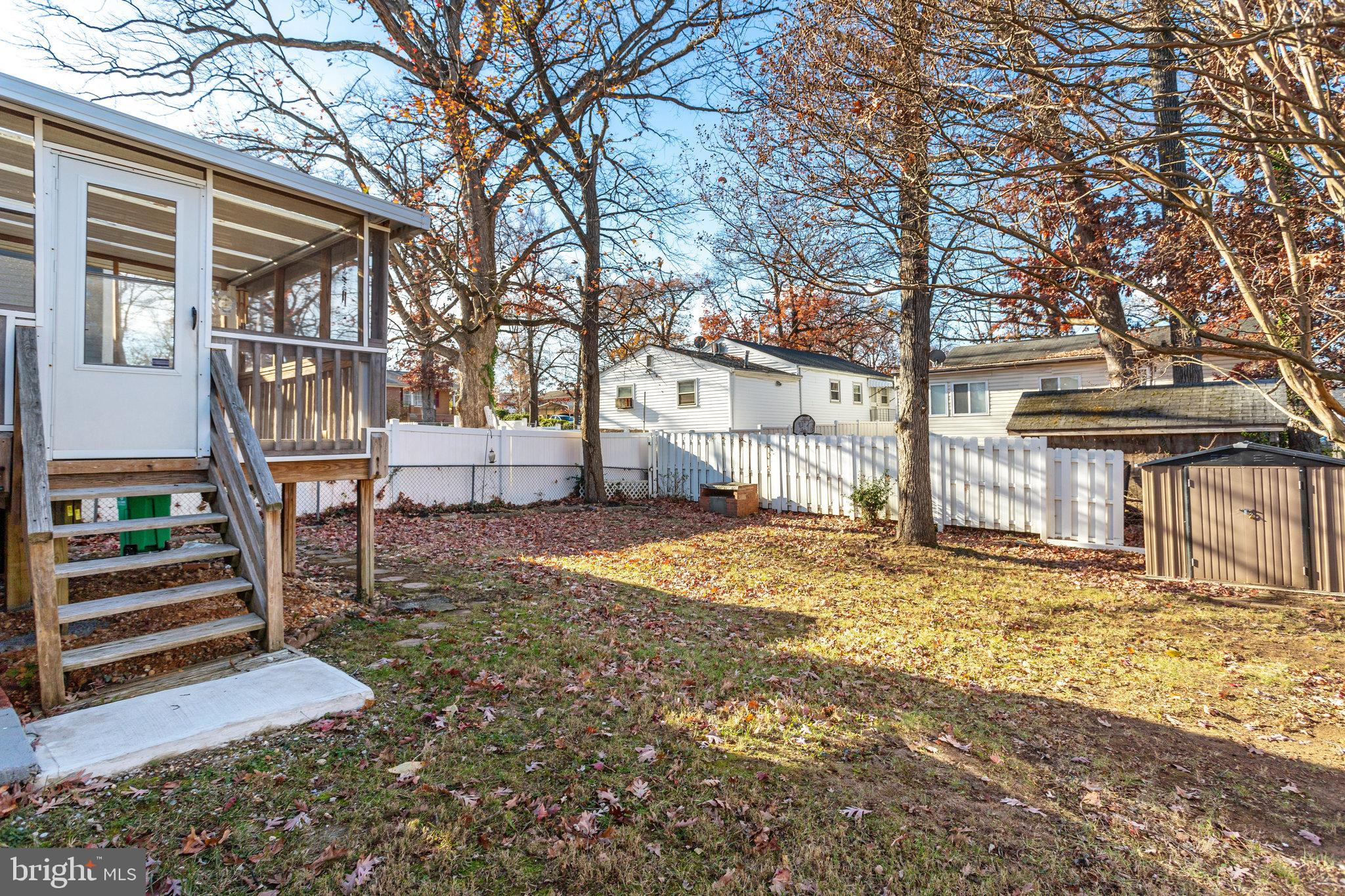 COLUMBIA PARK - Residential