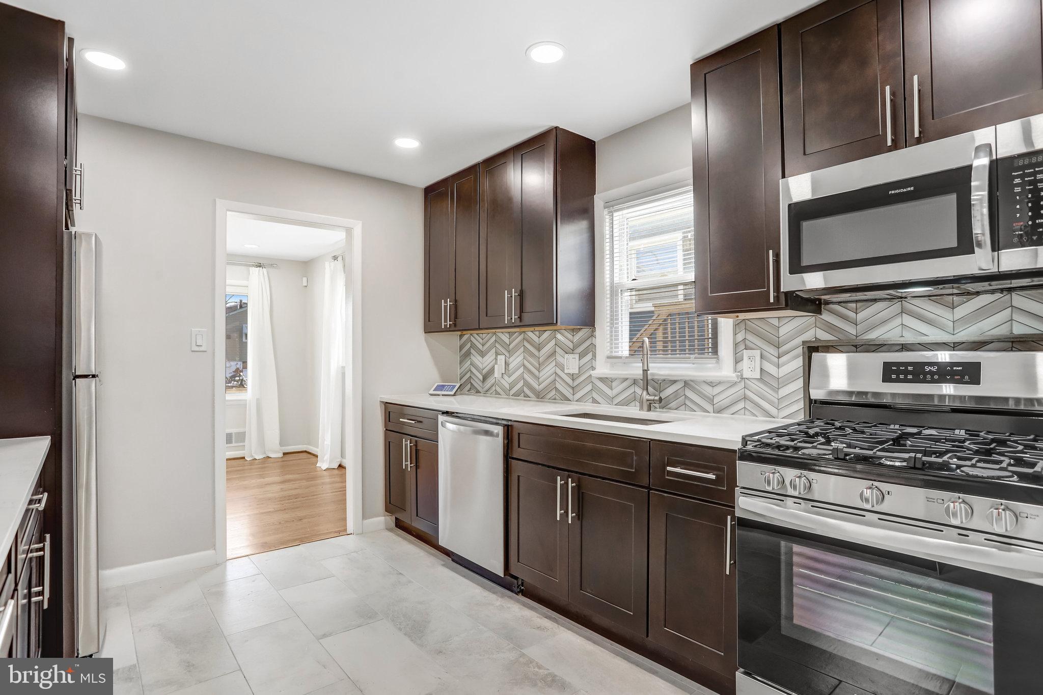 COLUMBIA PARK - Residential