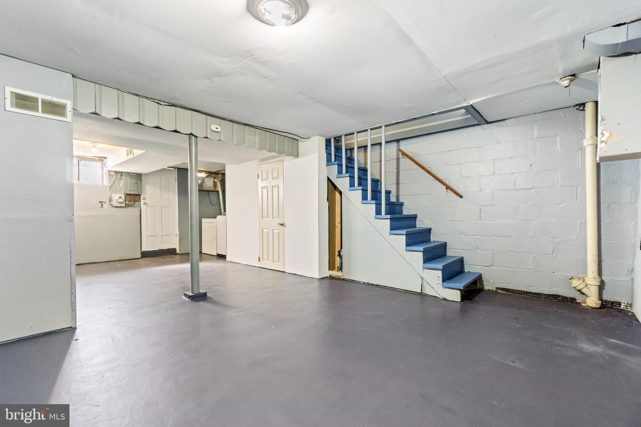BEECHFIELD - Residential Lease