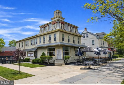 Photo of 1 E Mantua Avenue, WENONAH, NJ 08090 (MLS # NJGL2071456)