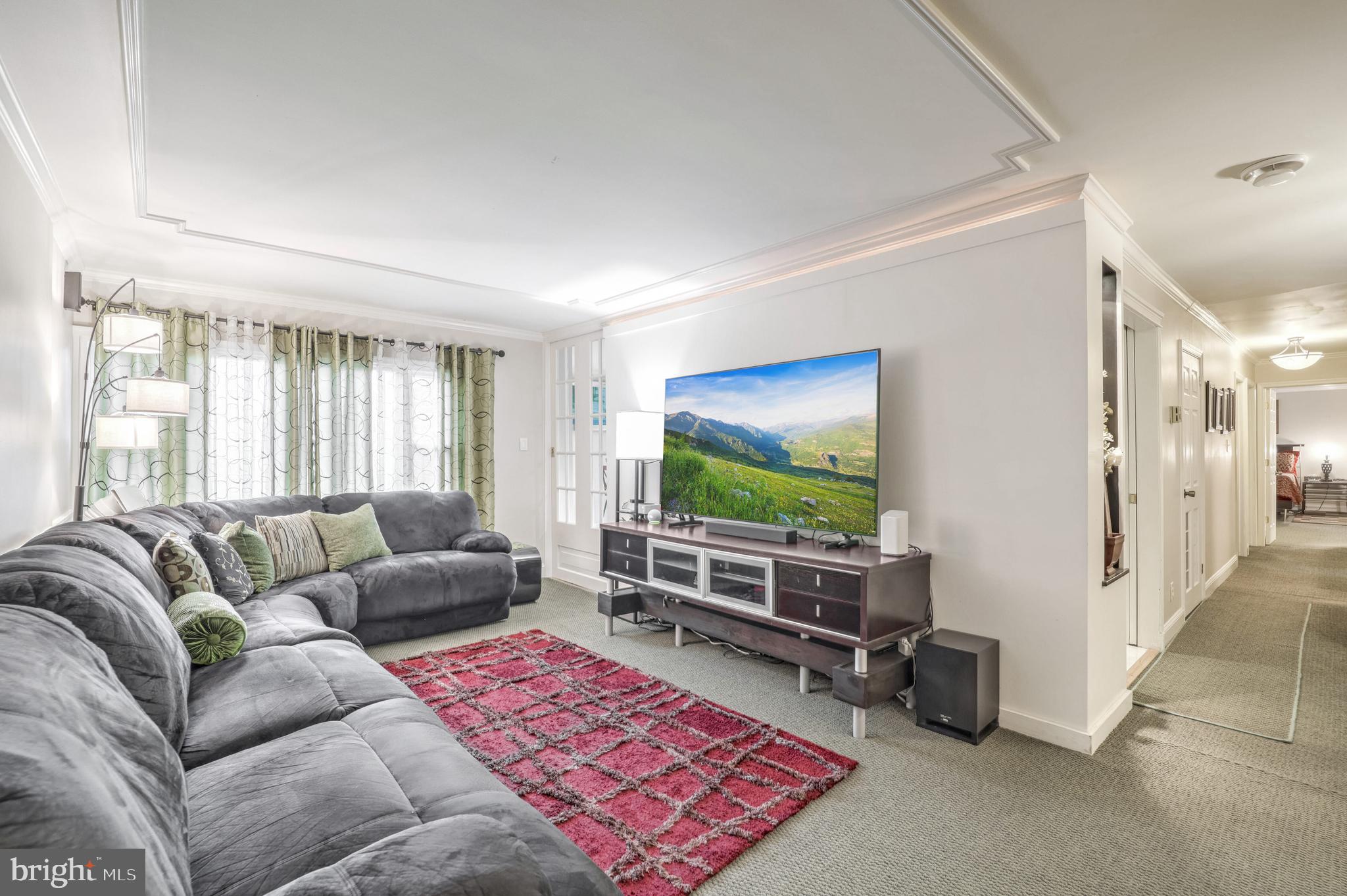 CHERRY GLEN CONDOS - Residential