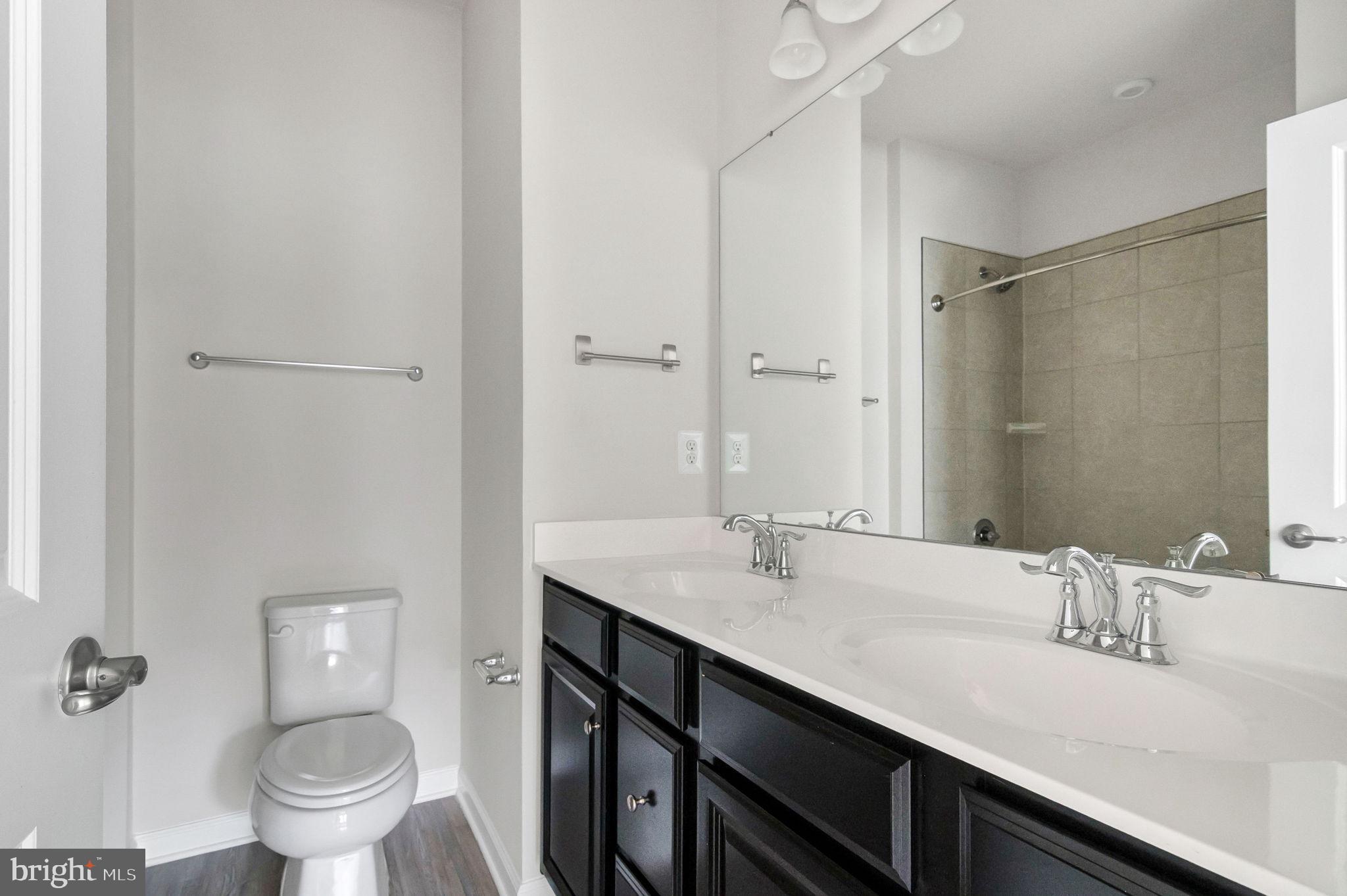 FREDERICKSBURG CITY - Residential Lease