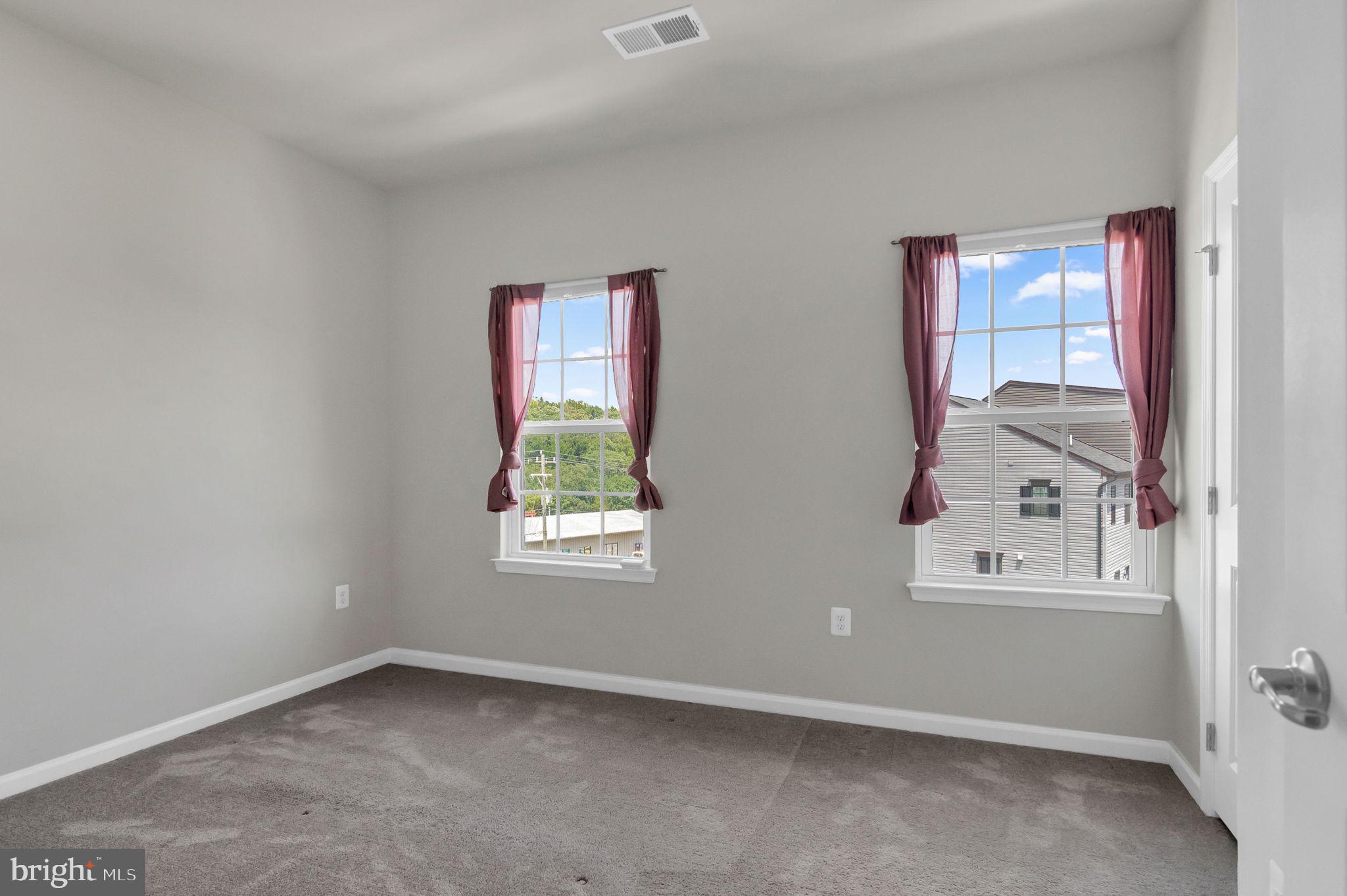 FREDERICKSBURG CITY - Residential Lease