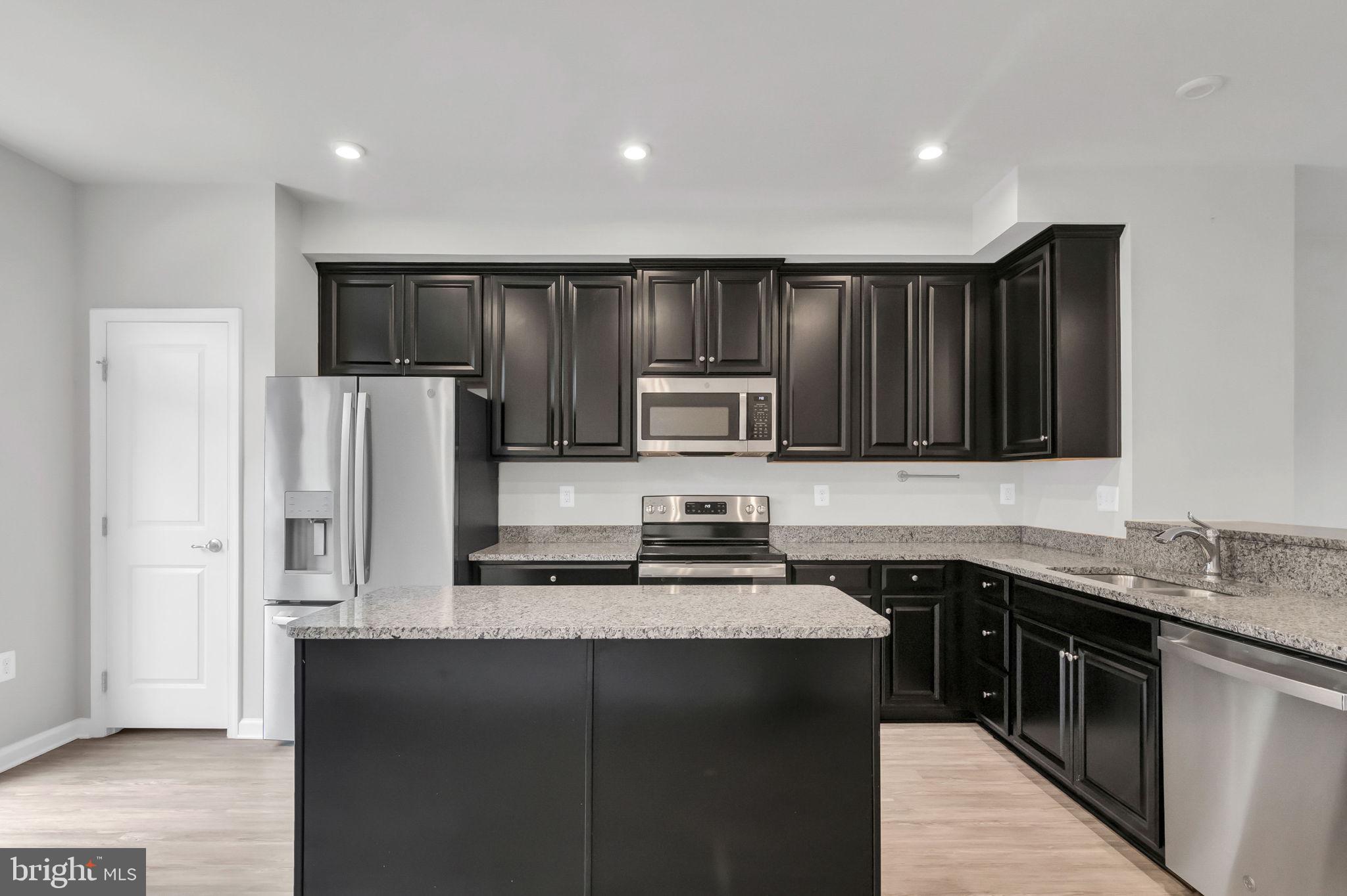 FREDERICKSBURG CITY - Residential Lease