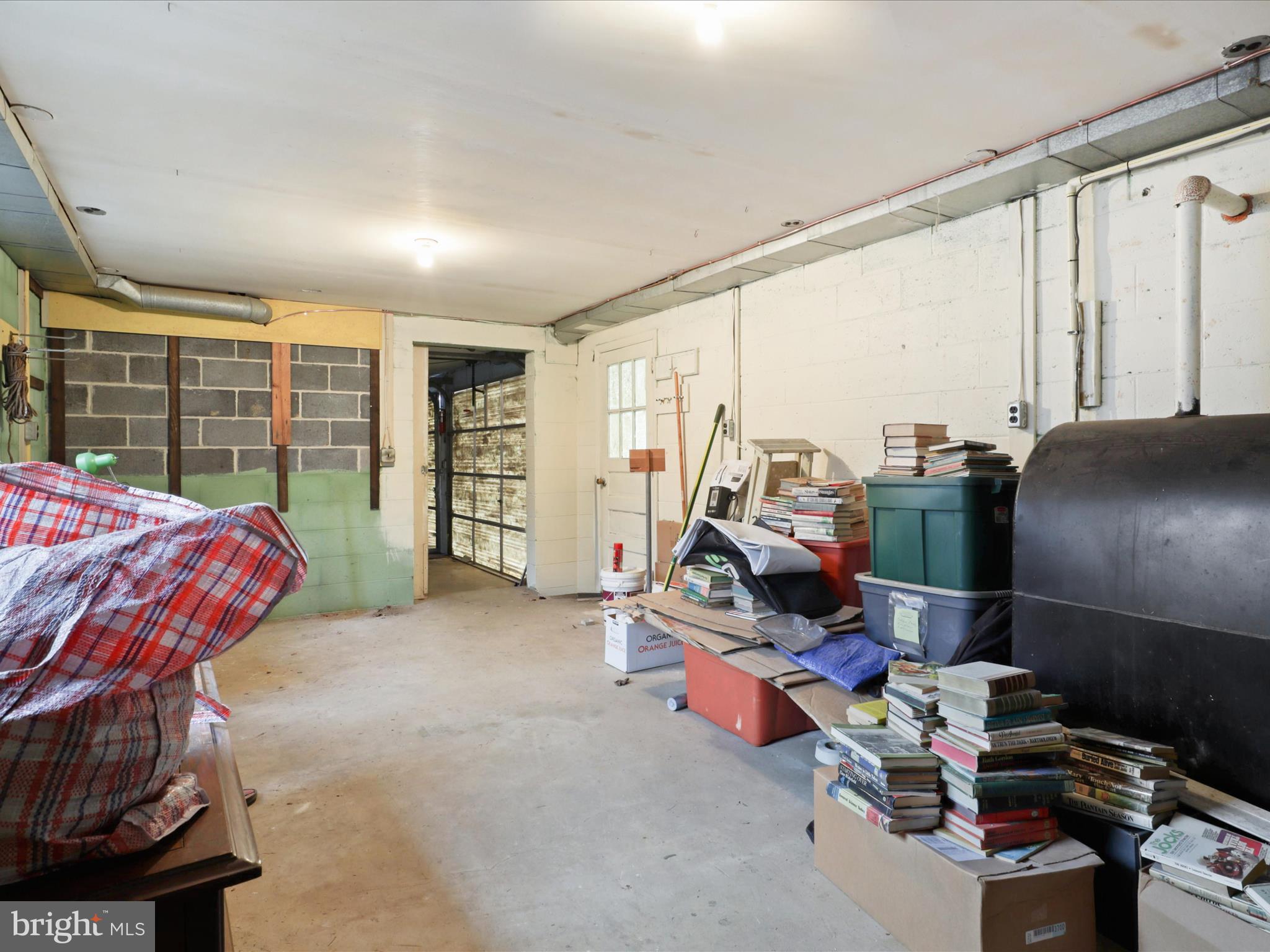 LEESBURG - Residential