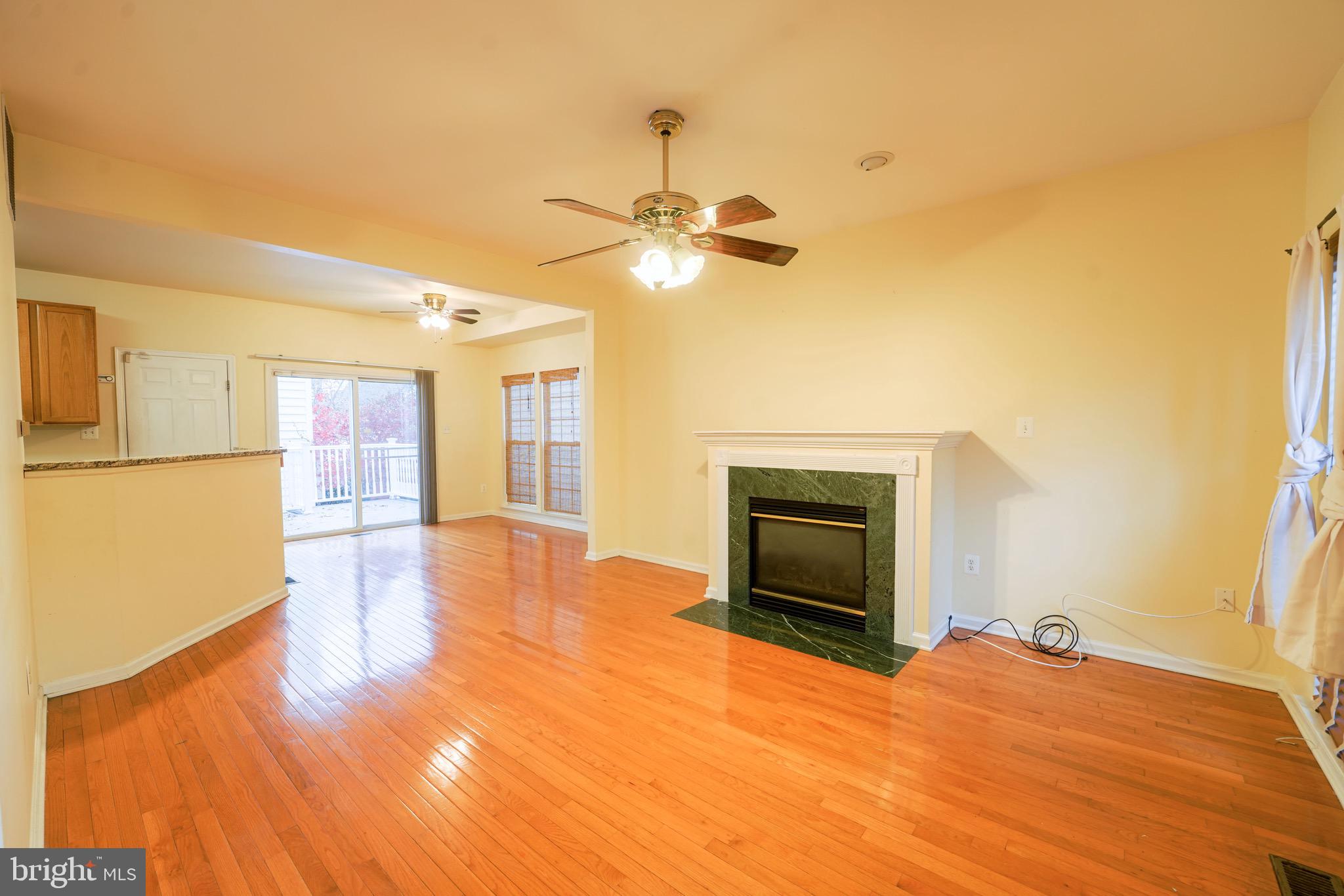 303 HIGHLAND RIDGE AVENUE