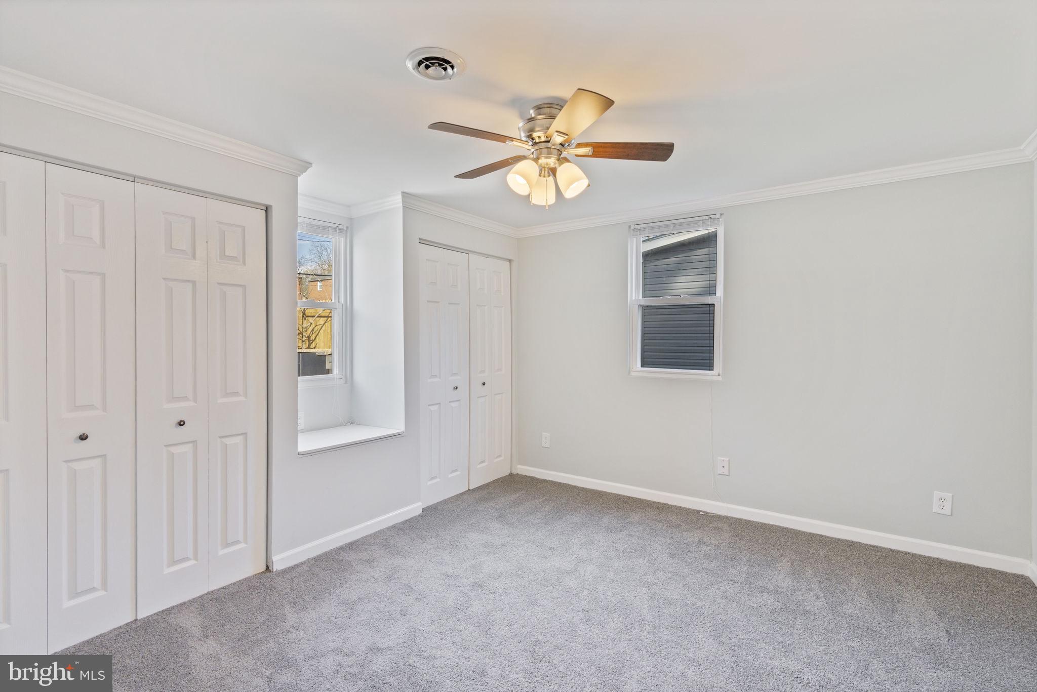 WILLIAMSBURG - Residential