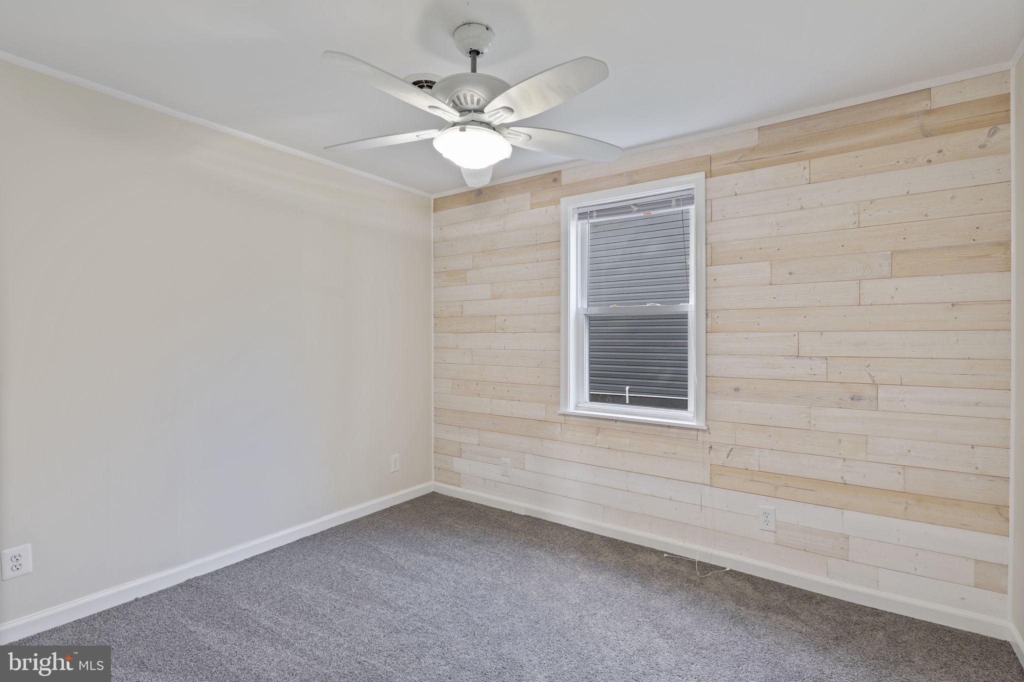 WILLIAMSBURG - Residential