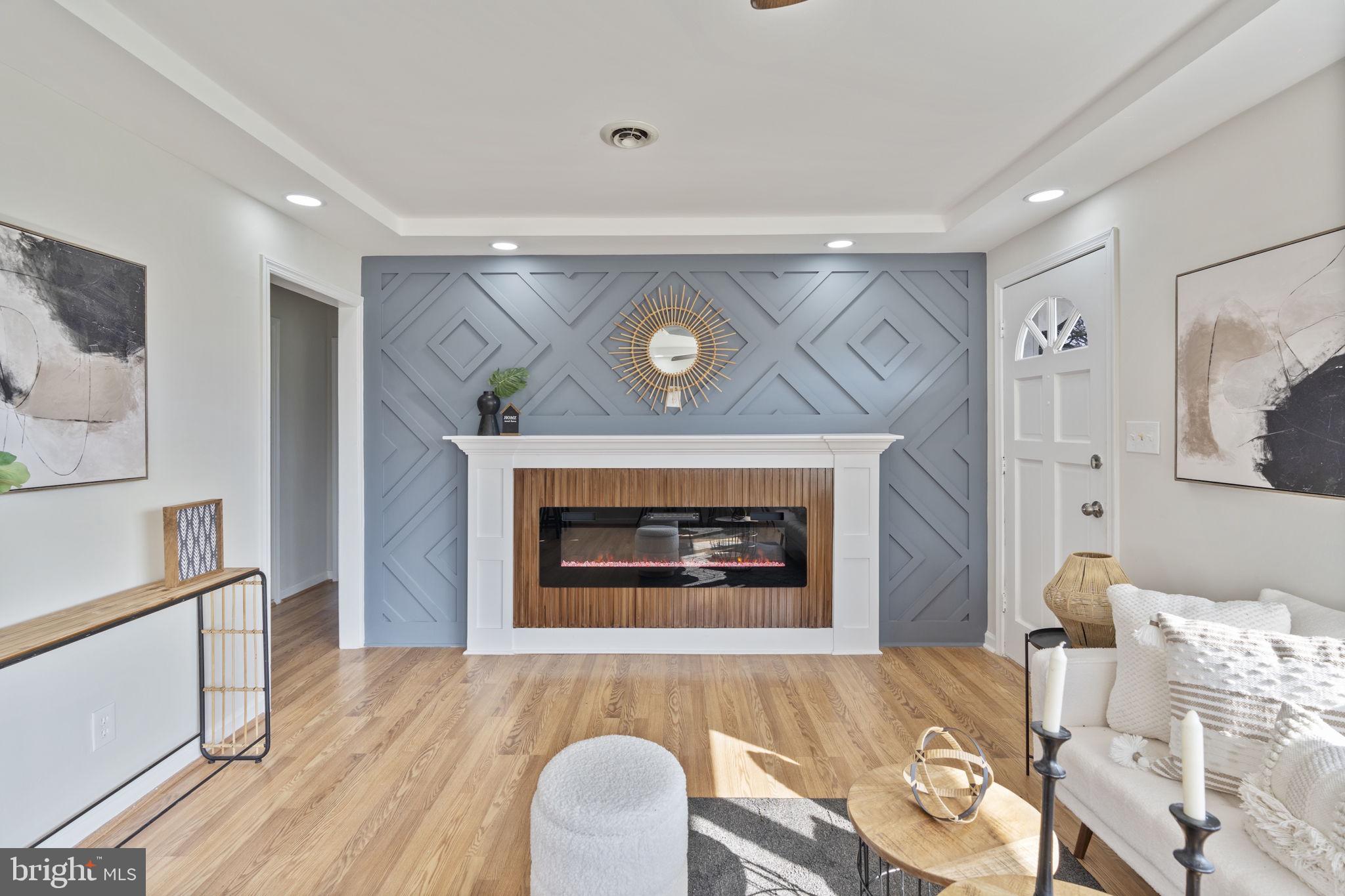 WILLIAMSBURG - Residential