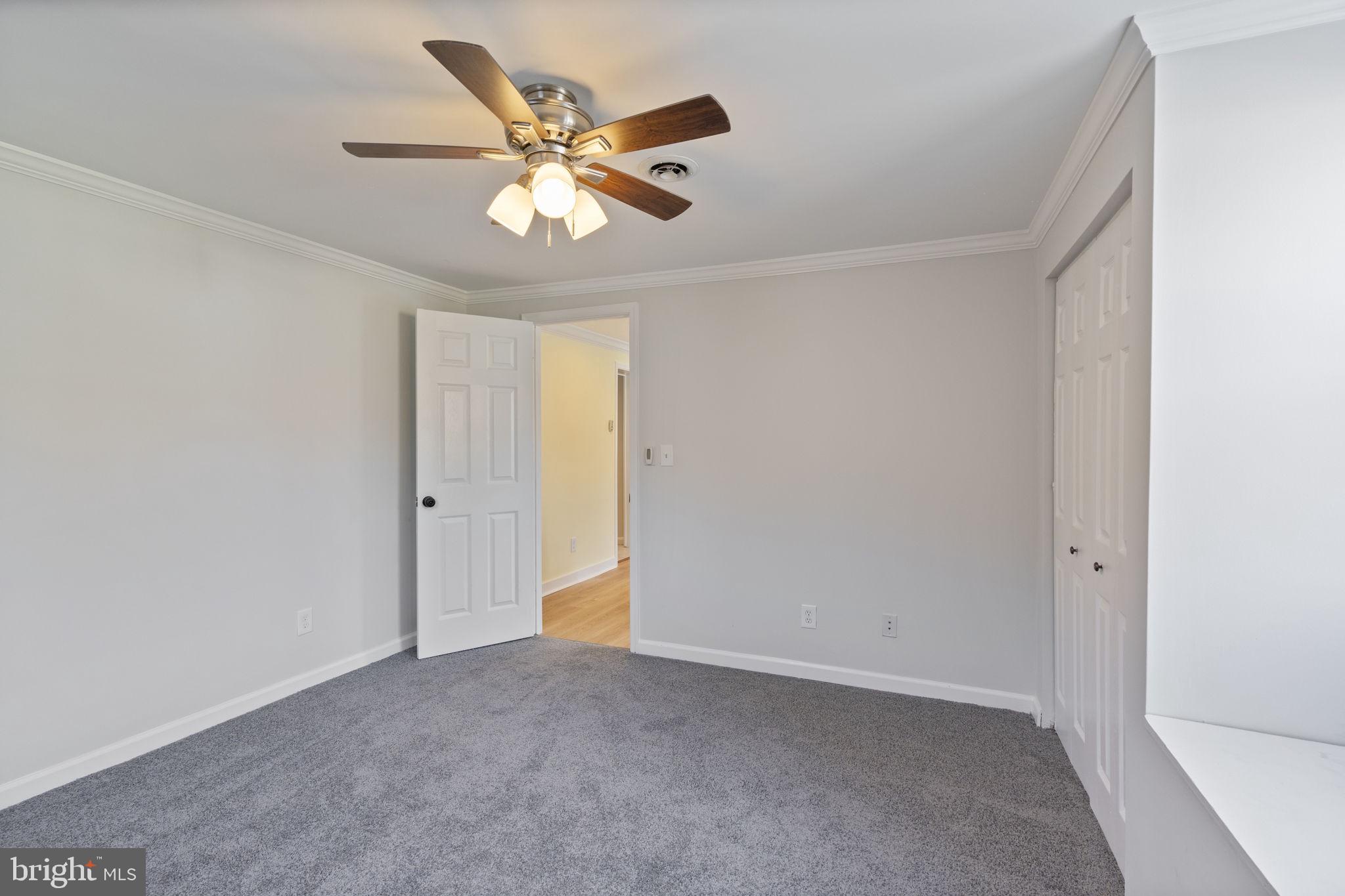 WILLIAMSBURG - Residential