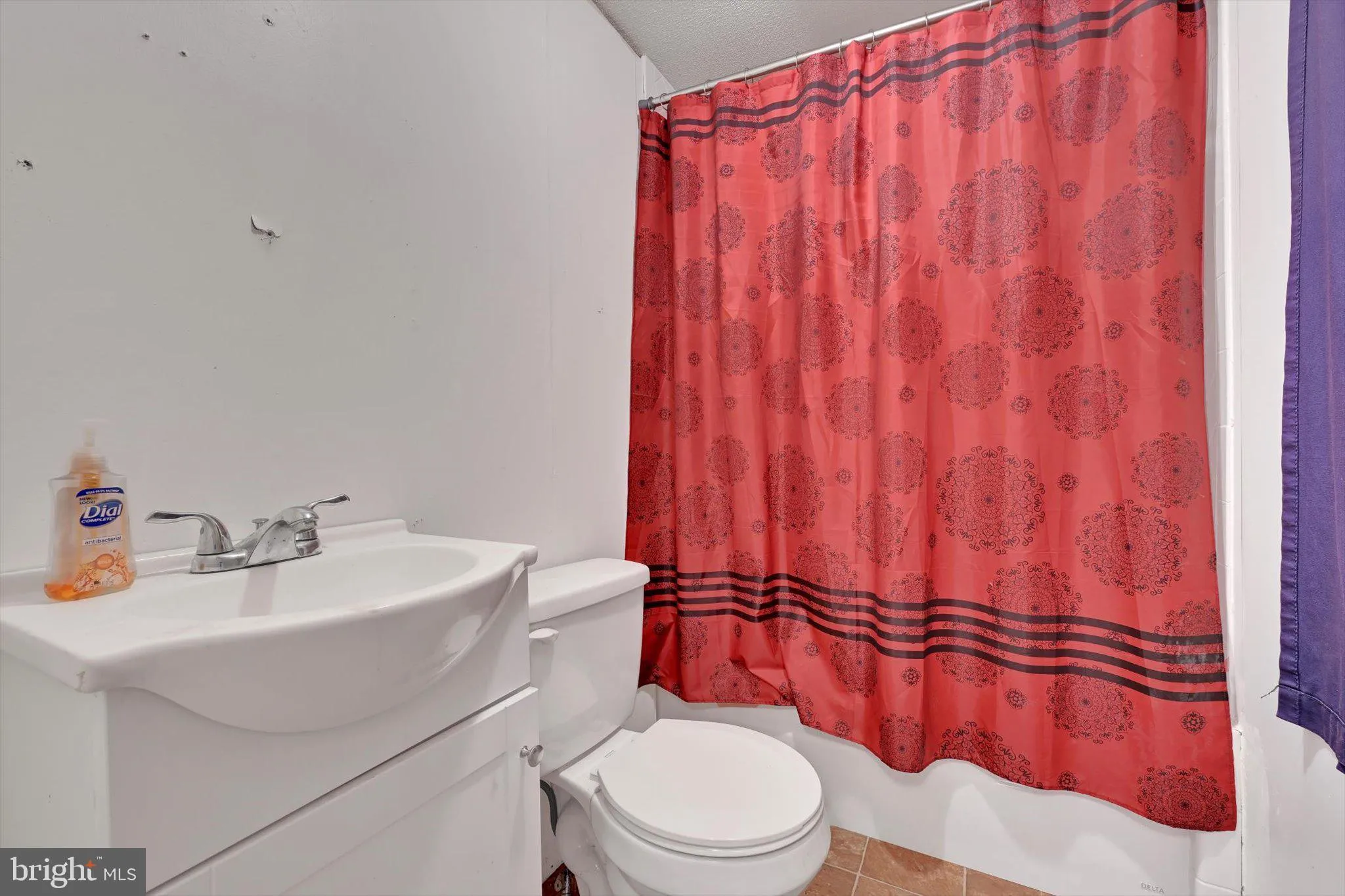 Lititz, Pennsylvania 17543, United States, 3 Bedrooms Bedrooms, ,2 BathroomsBathrooms,Residential,Contingent,155901