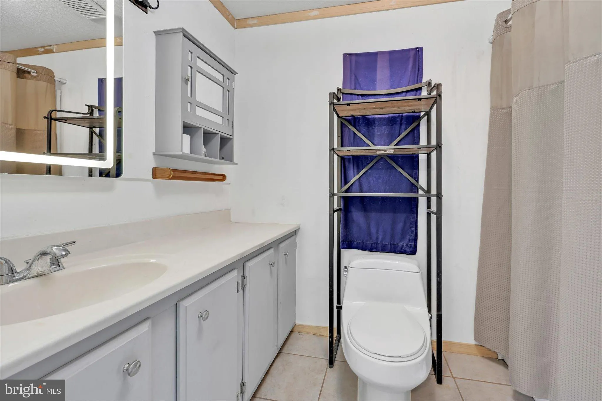 Lititz, Pennsylvania 17543, United States, 3 Bedrooms Bedrooms, ,2 BathroomsBathrooms,Residential,Contingent,155901