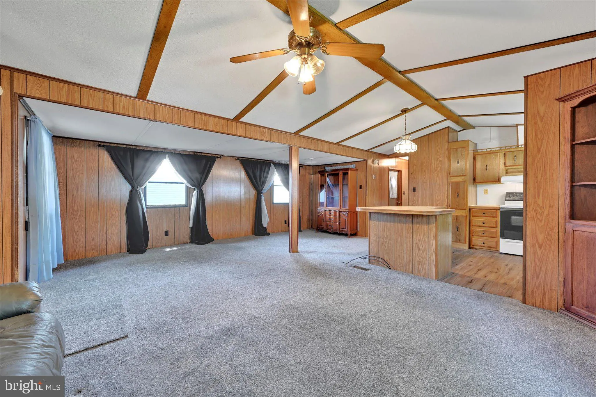 Lititz, Pennsylvania 17543, United States, 3 Bedrooms Bedrooms, ,2 BathroomsBathrooms,Residential,Contingent,155901