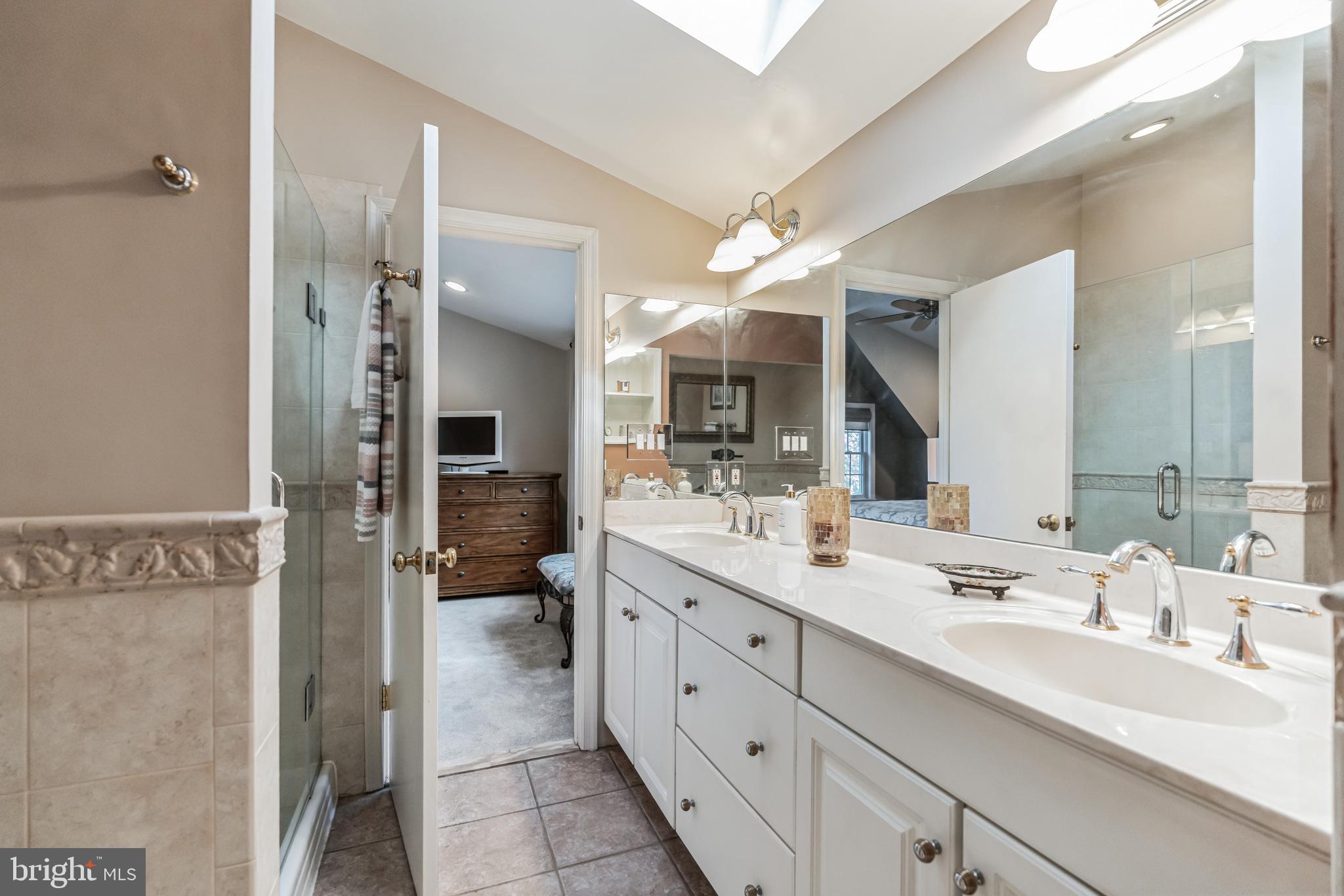 GAYFIELDS - Residential