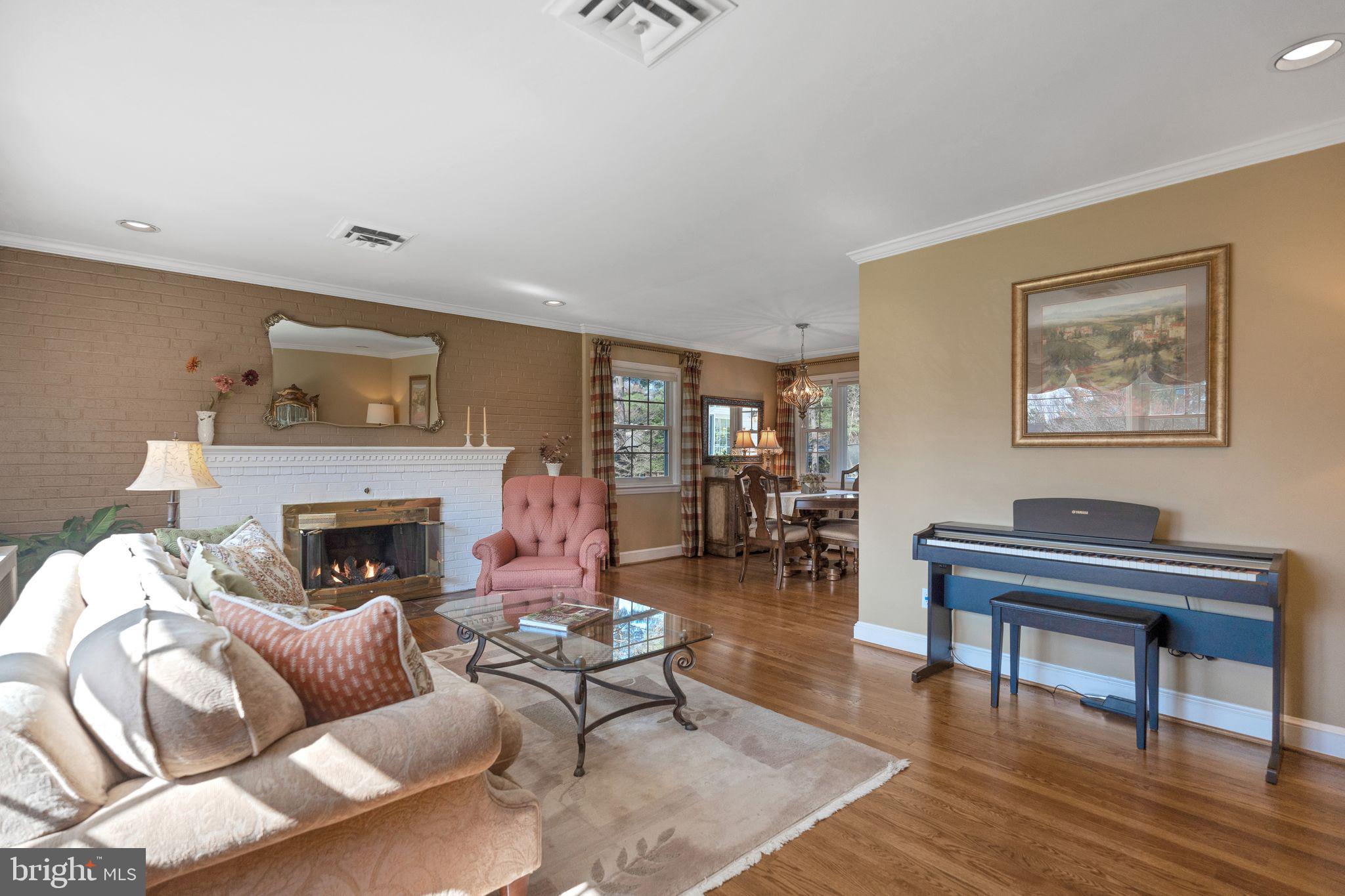 GAYFIELDS - Residential