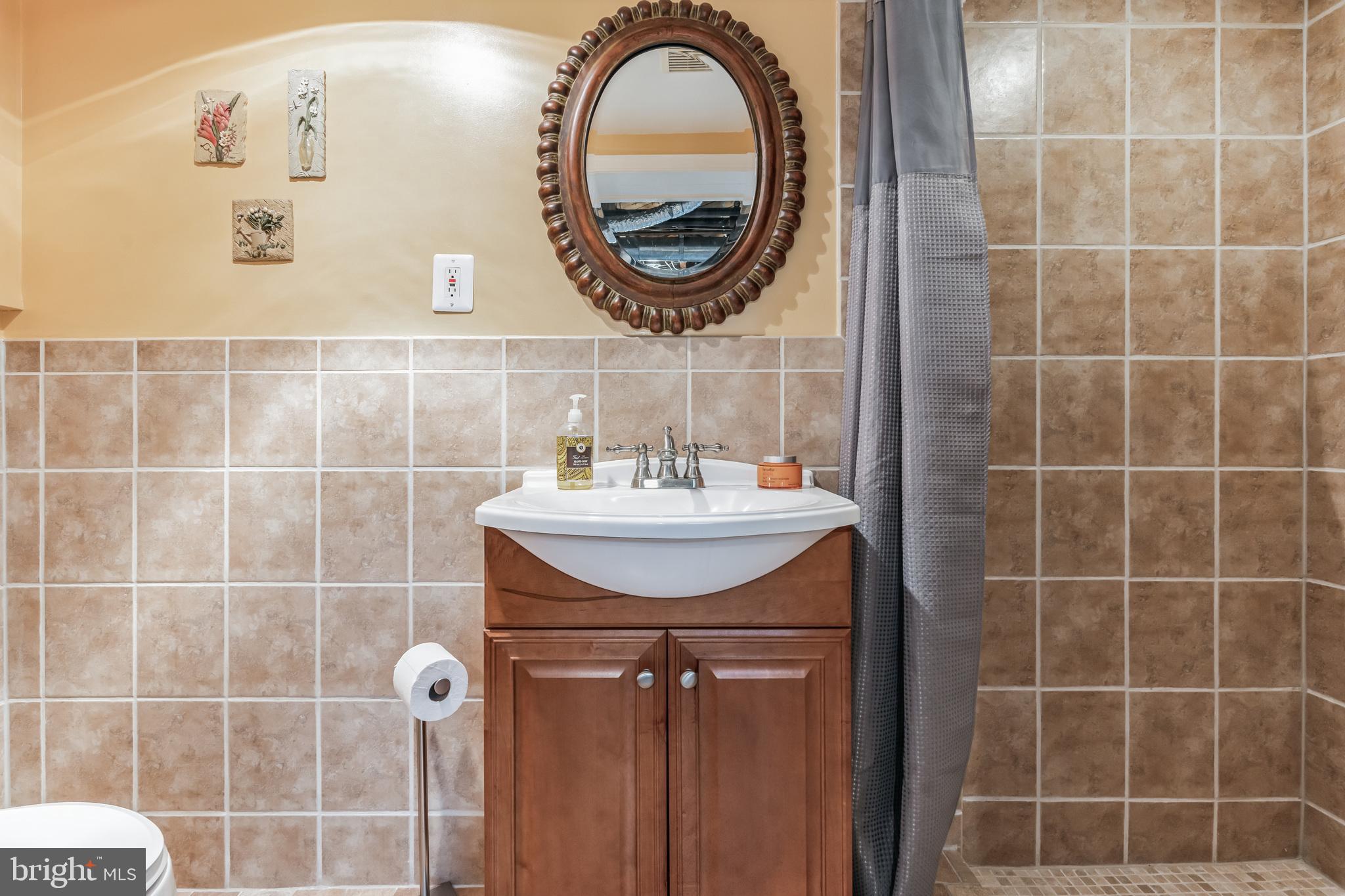 GAYFIELDS - Residential