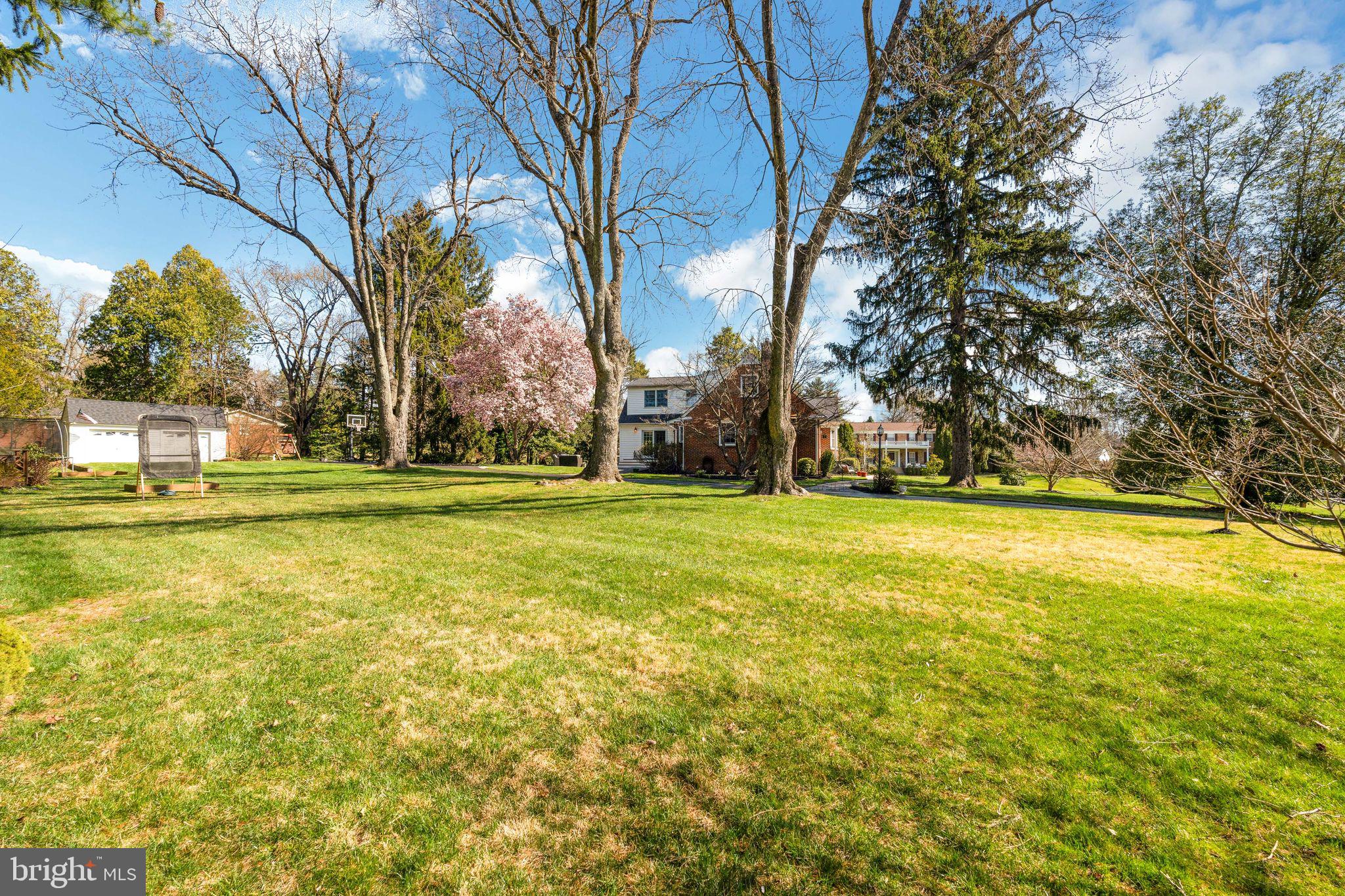 GAYFIELDS - Residential